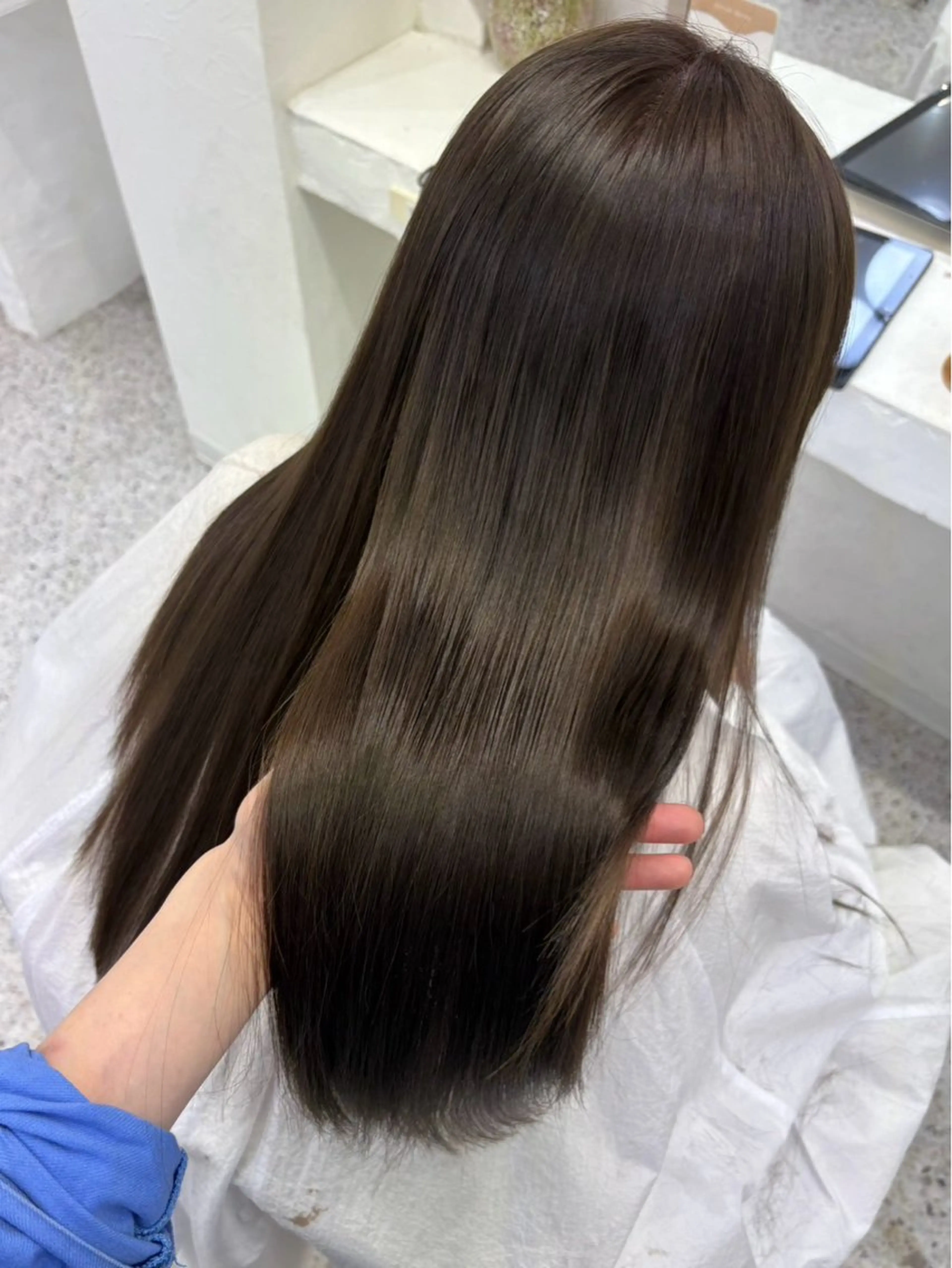 ロング ヘアカラー トリートメント LOMARLIE / yunaのヘアスタイル