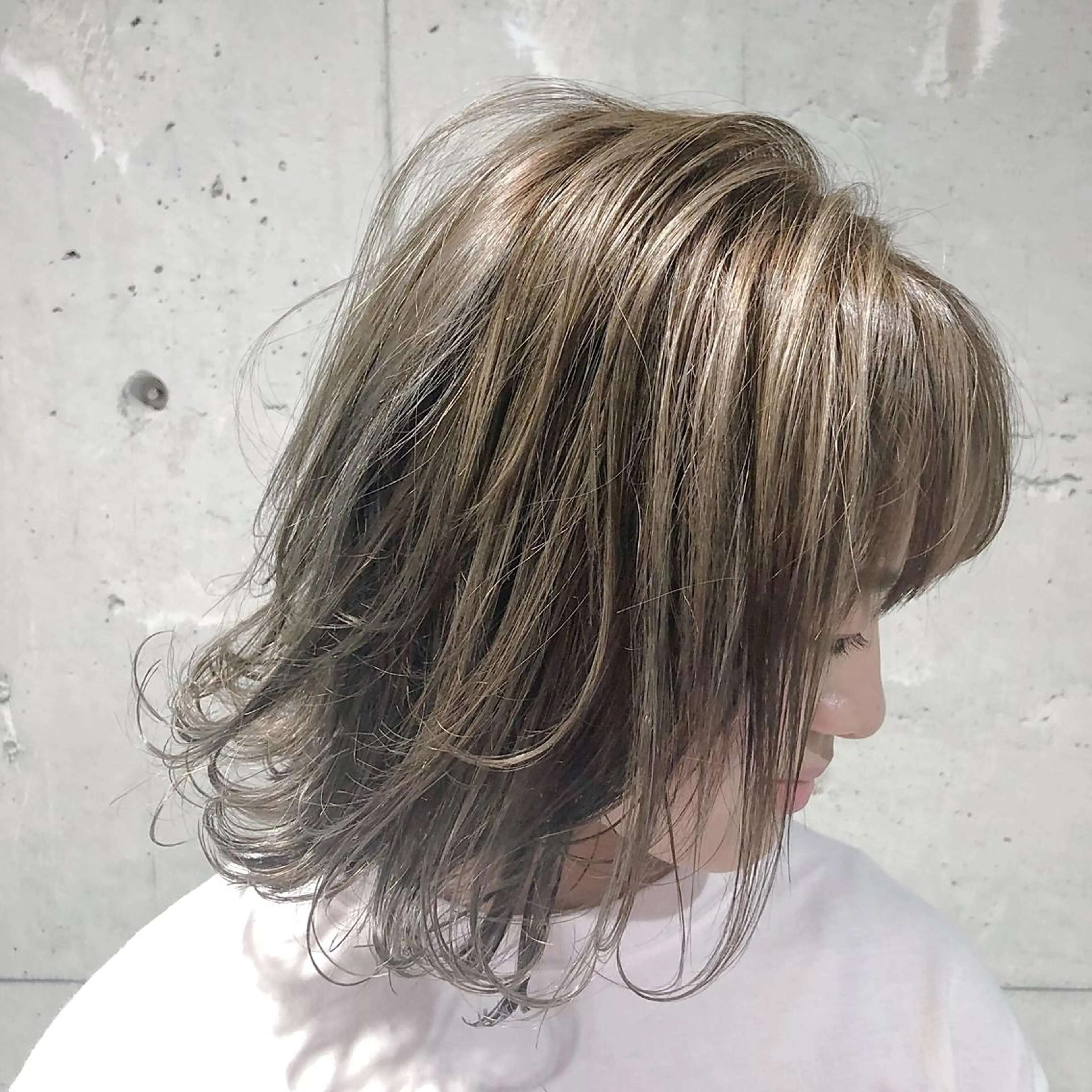 ミディアム カラー 🌟横浜THREE 店長担当🌟のヘアスタイル