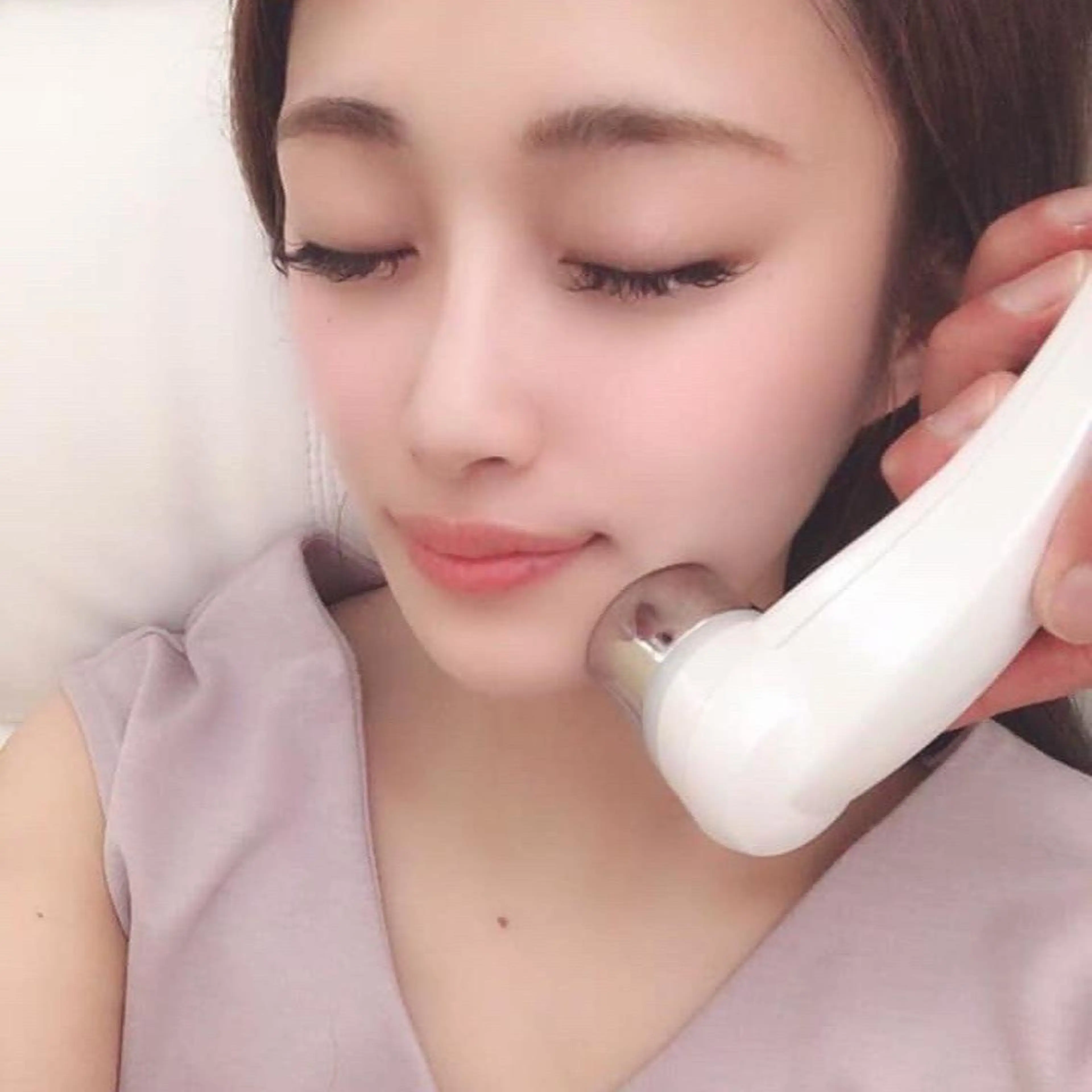 艶肌✨小顔フェイシャル(両頬)💖約30分¥3,780→¥2,980🎉の写真