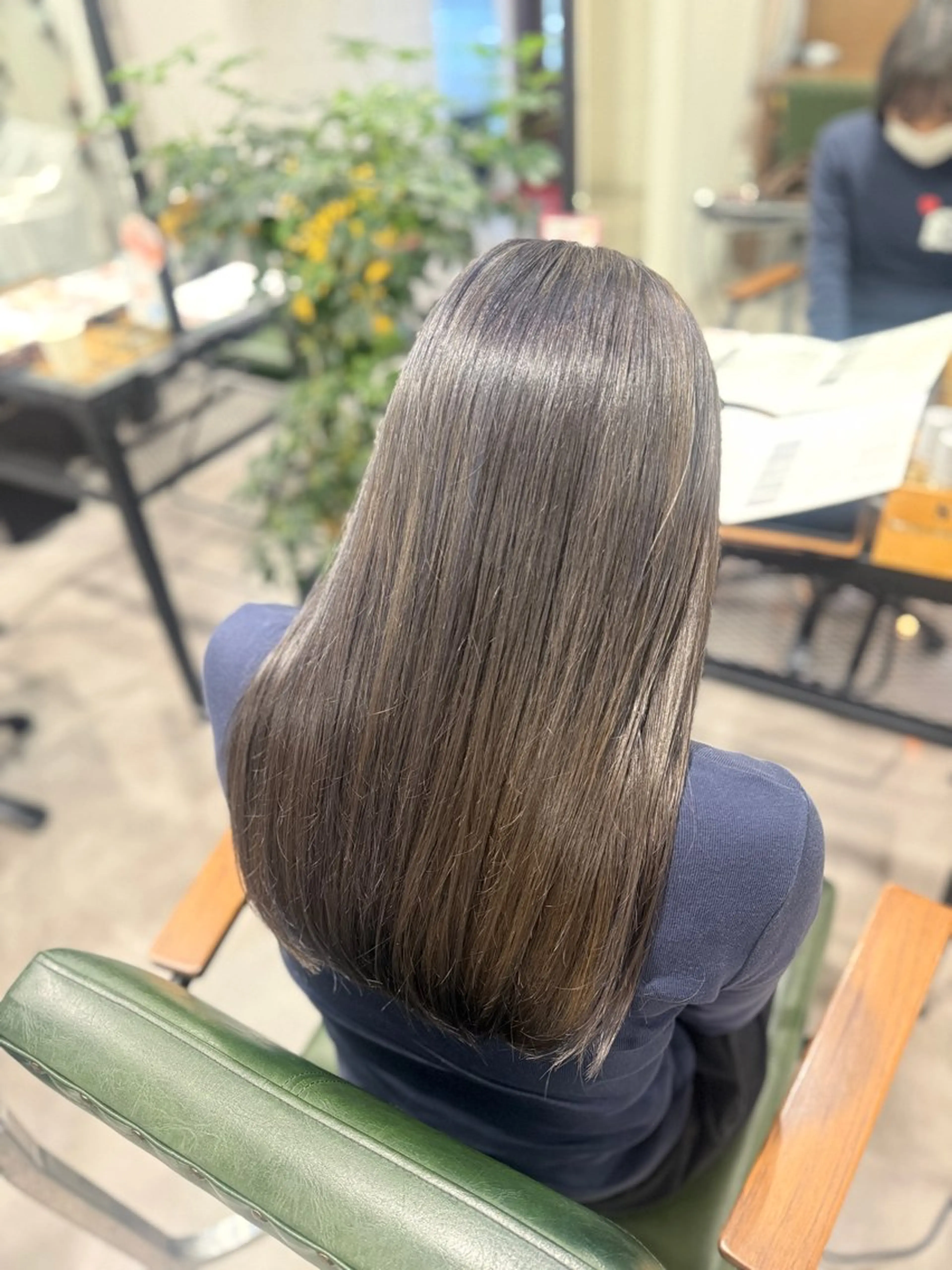 ロング オリーブ🫒レイヤー /平尾/りの‎🤍のヘアスタイル