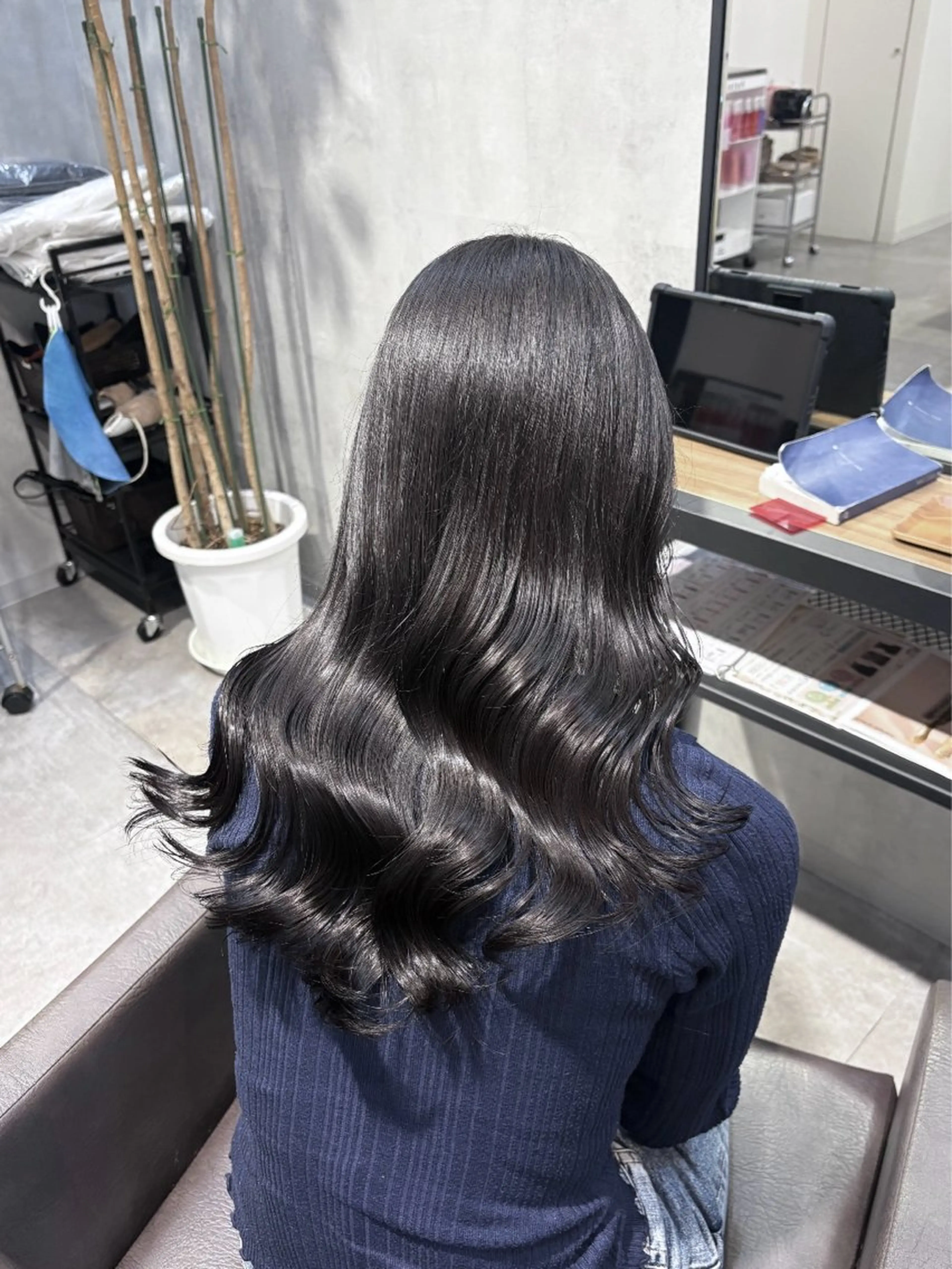 ロング ヘアカラー オオムラ メイの眉毛・アイブロウイメージ