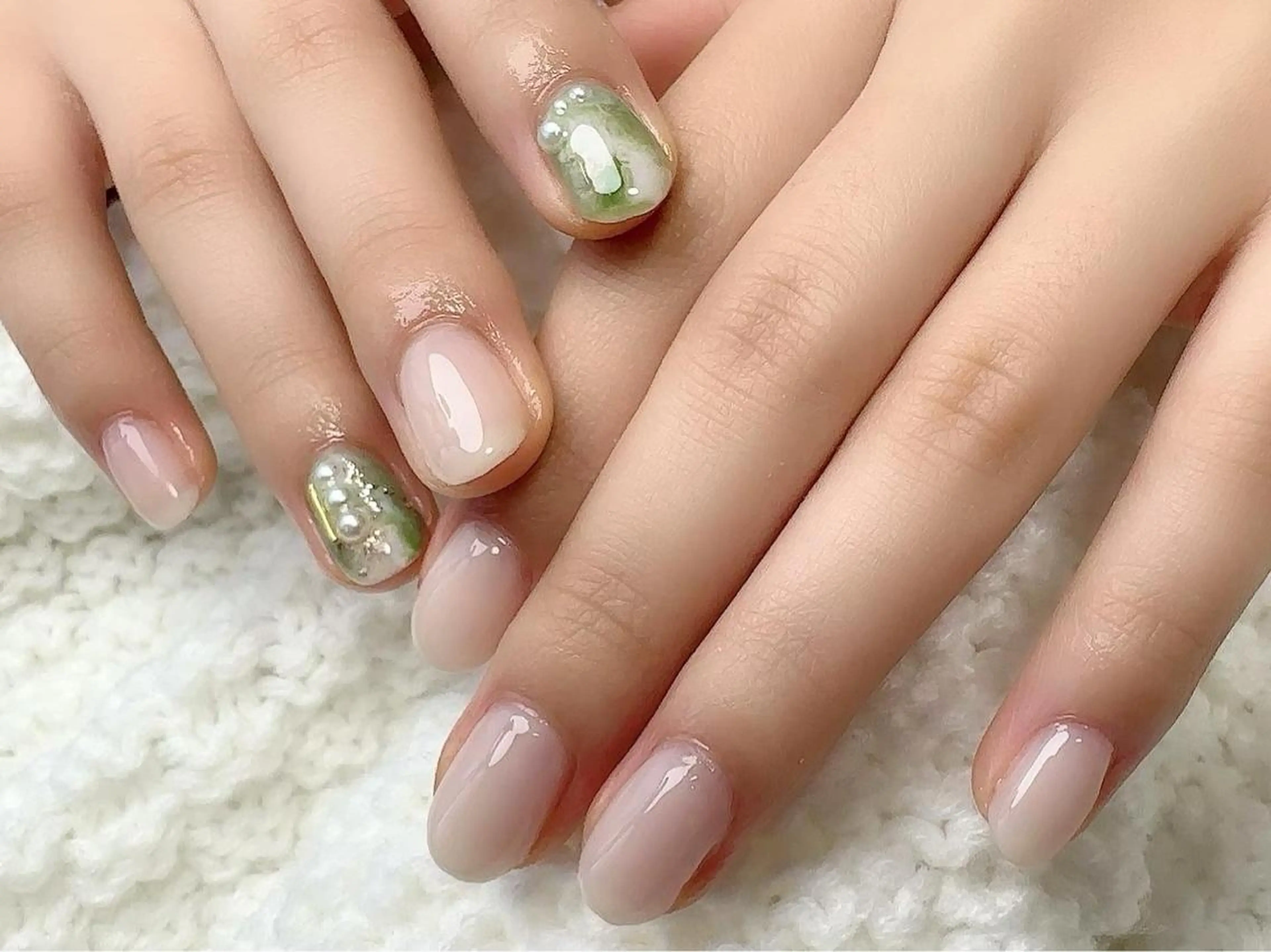 ネイル 新山 聖のネイルデザイン