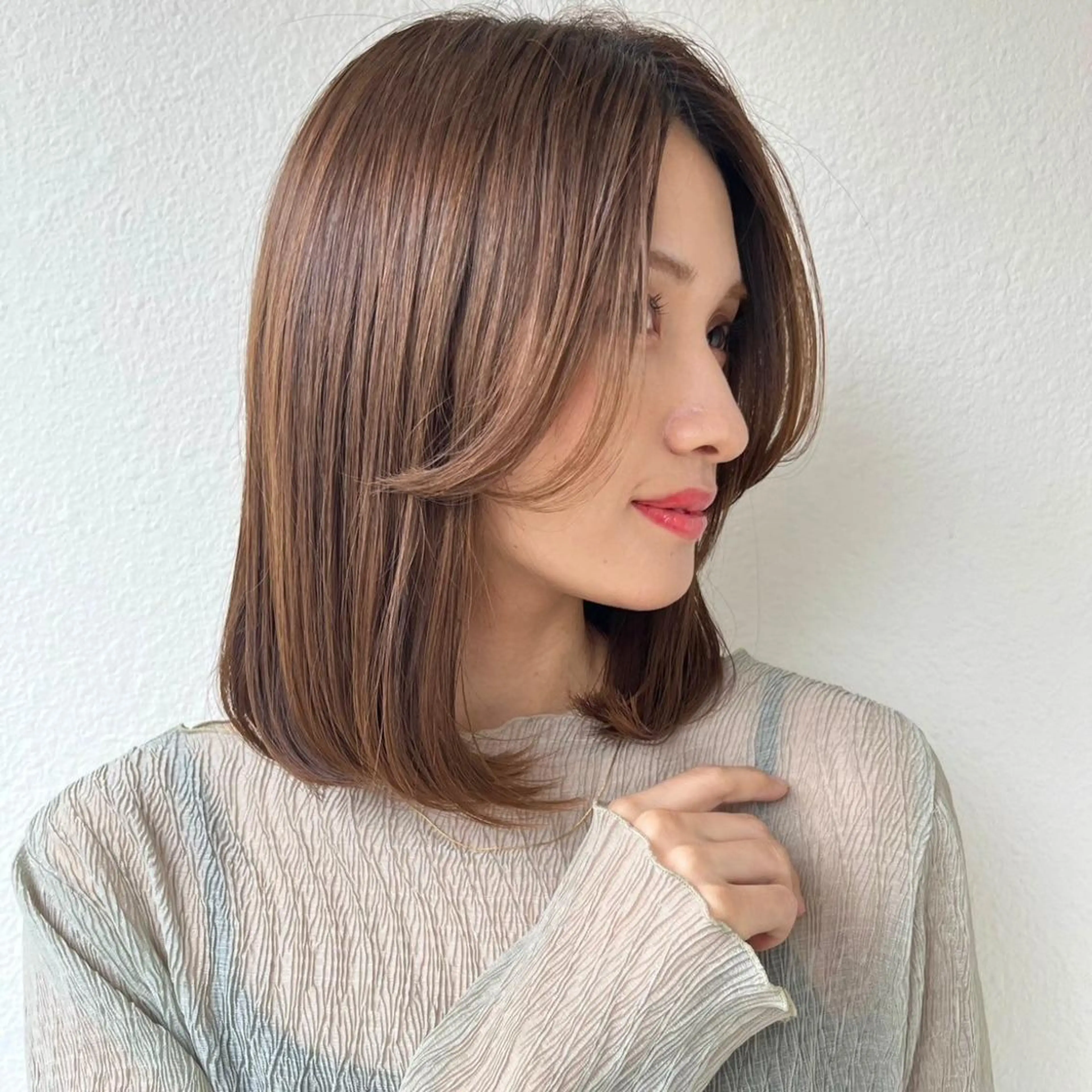 セミロング レイヤーカット／韓国 🤎きのした いちかのヘアスタイル