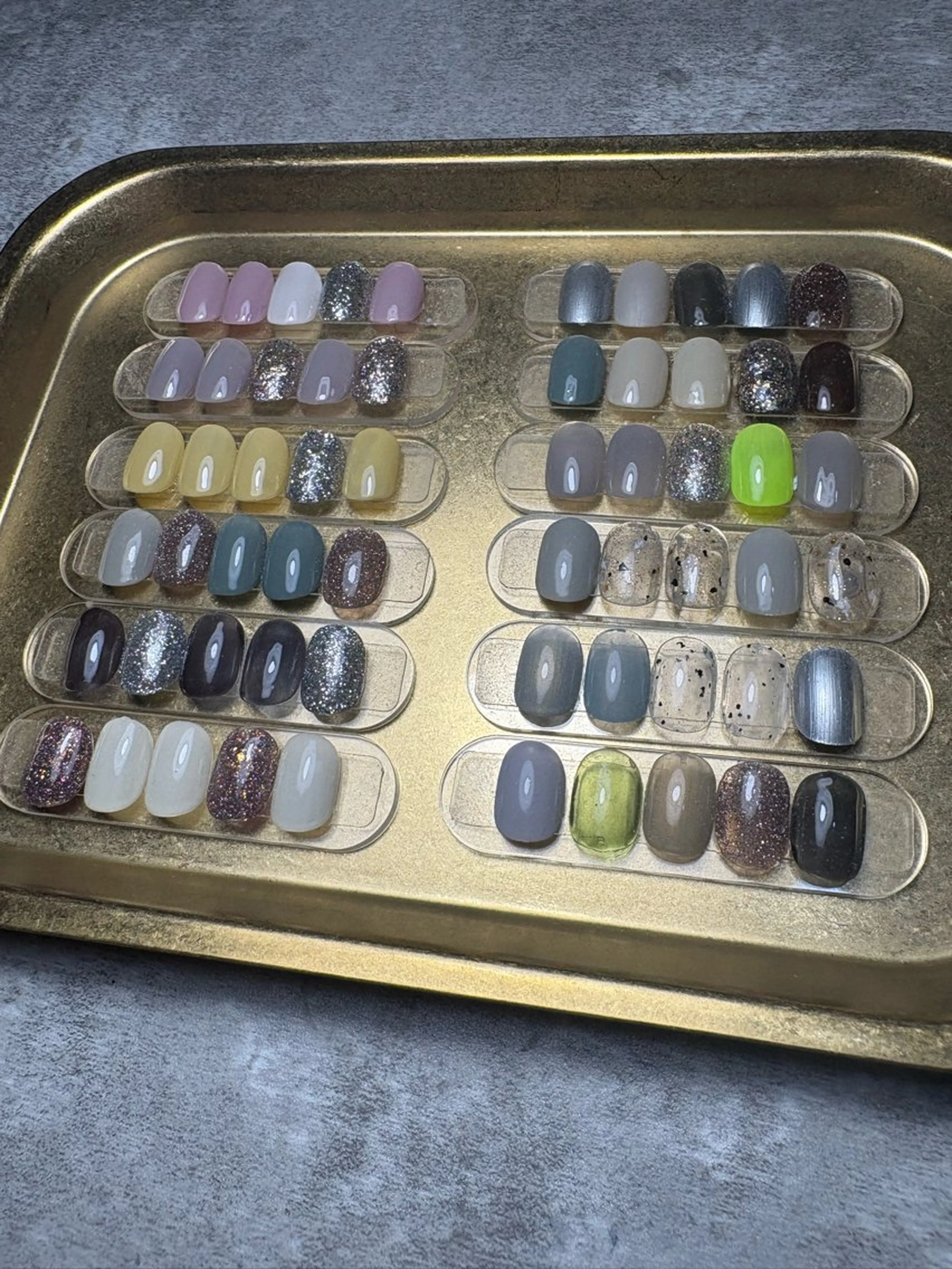 ネイル ワンカラーネイル nailsalon bambiのネイルデザイン