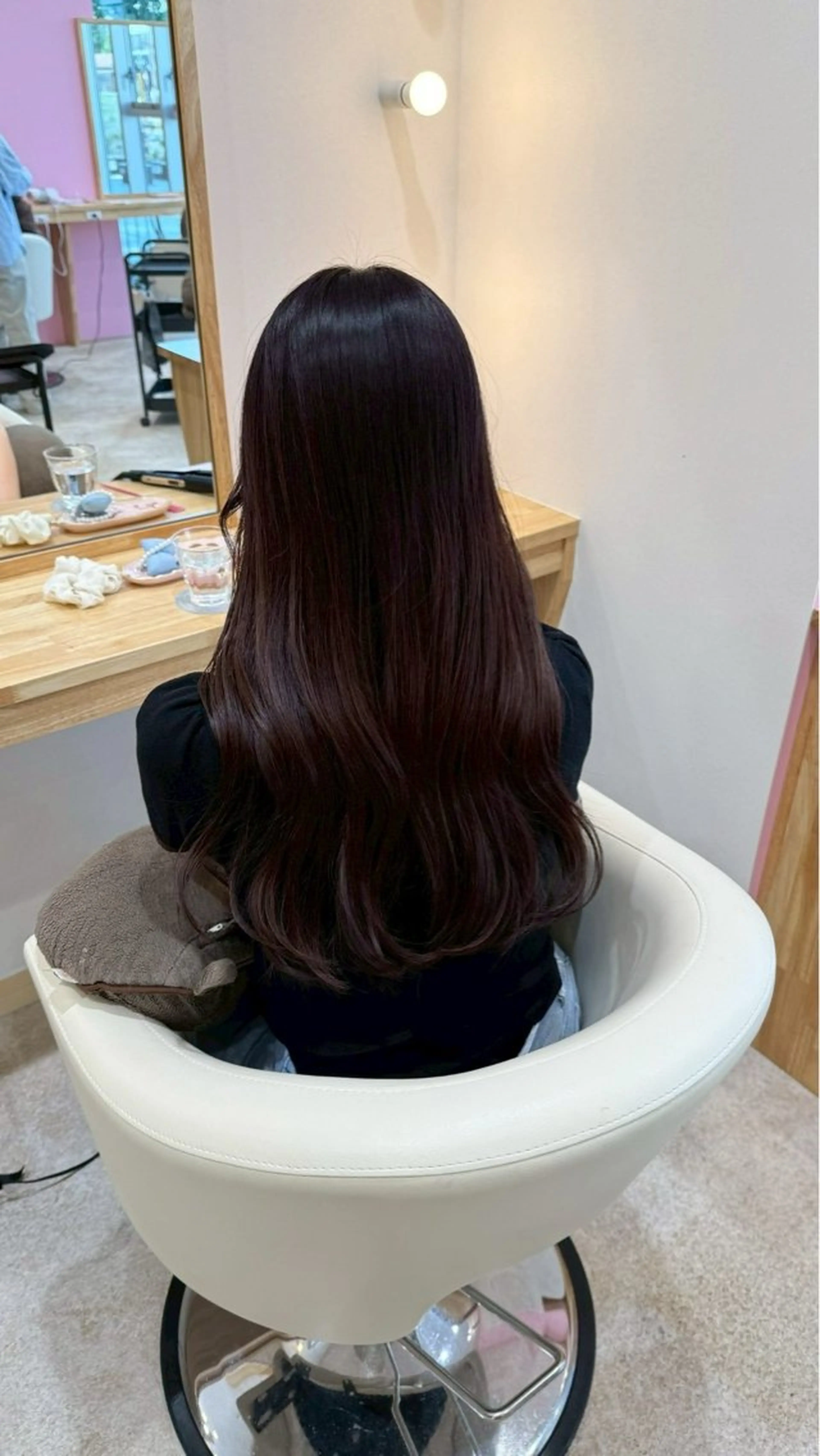ロング カラー ヘアカラー トリートメント 艶カラー/ 縮毛矯正/いくののヘアスタイル