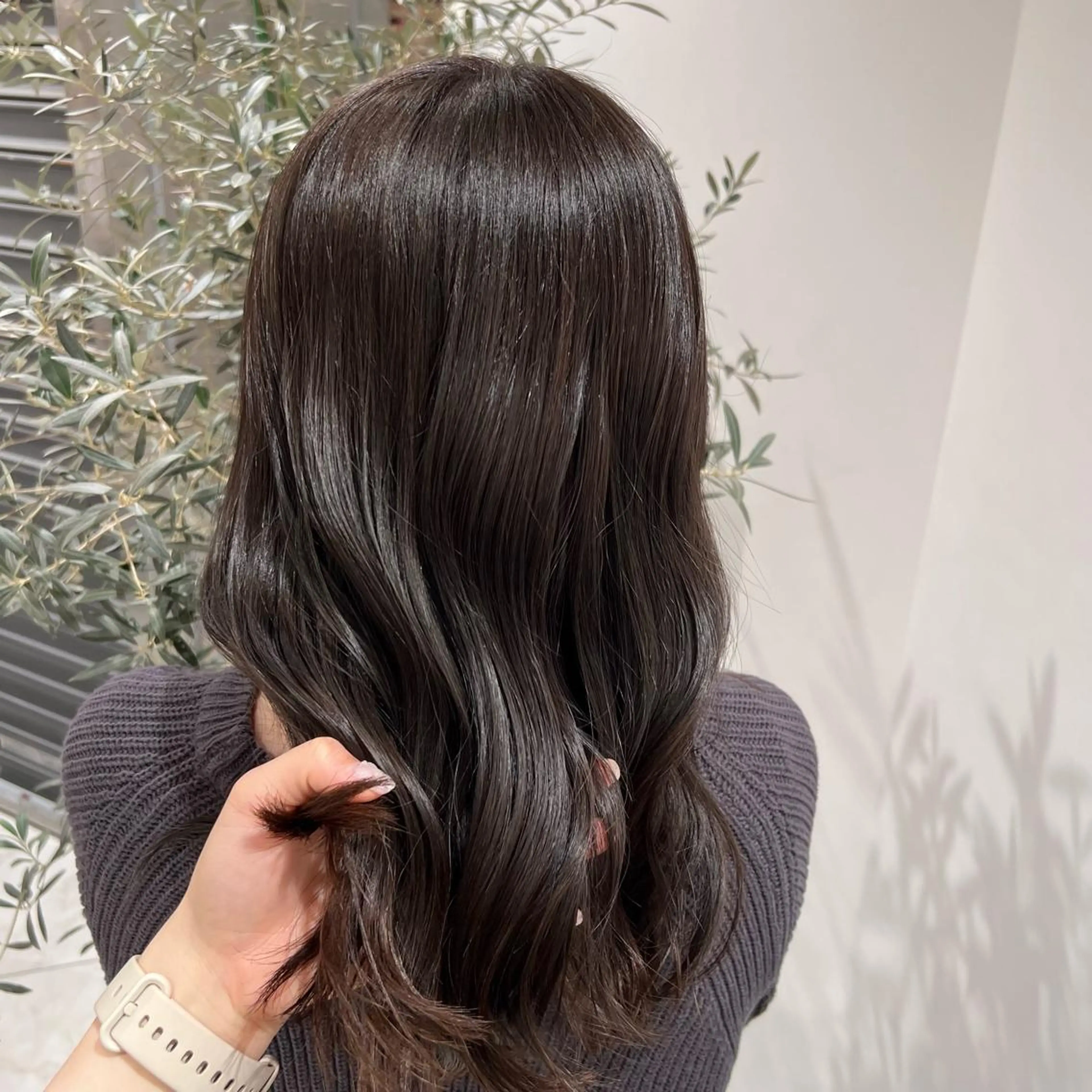 ロング カラー ヘアアレンジ 小白井 由美のヘアスタイル