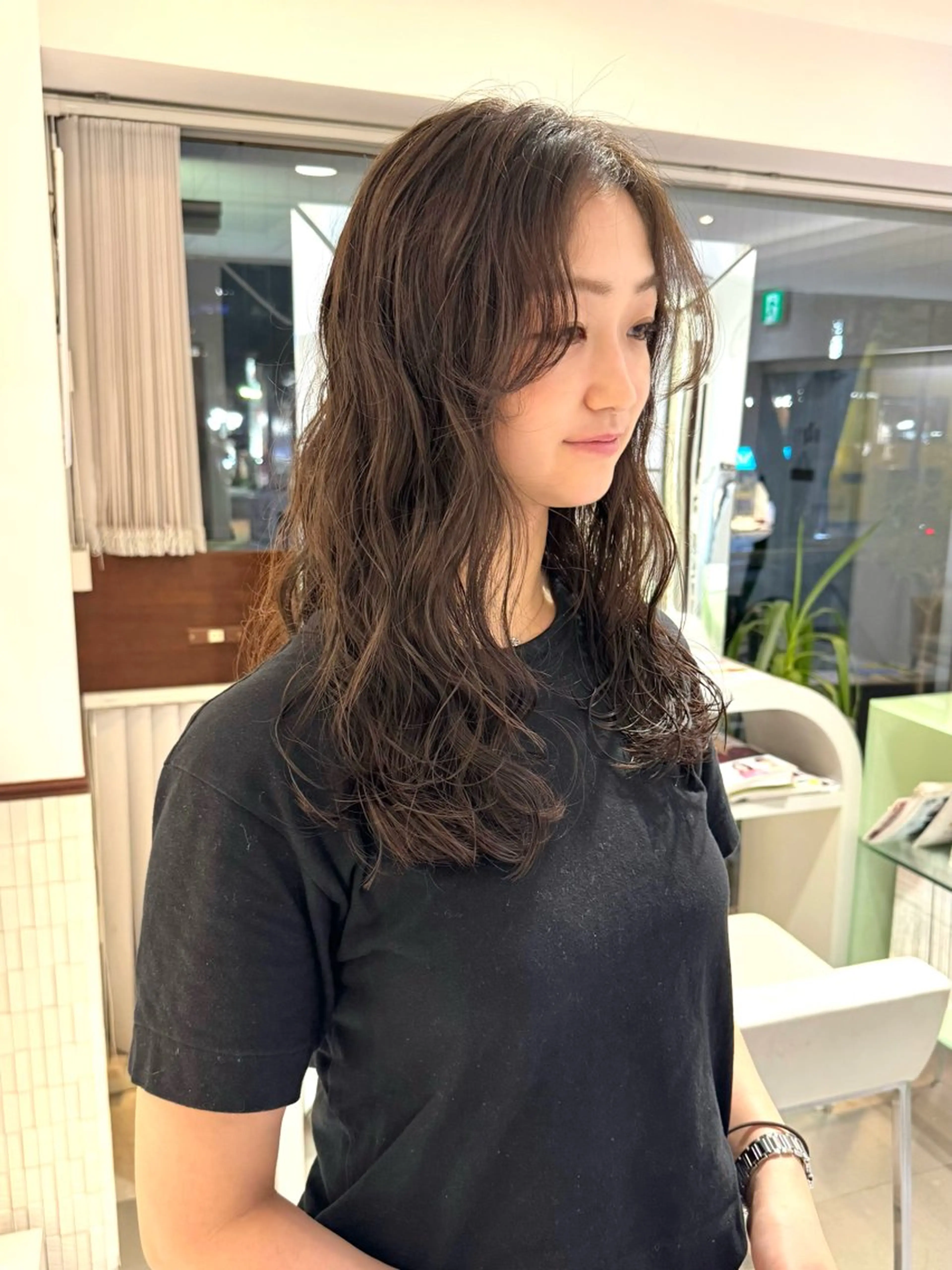 ロング パーマ ロング カット パーマ トリートメント デジタルパーマ 🌀ボブ　萩原　龍のヘアスタイル
