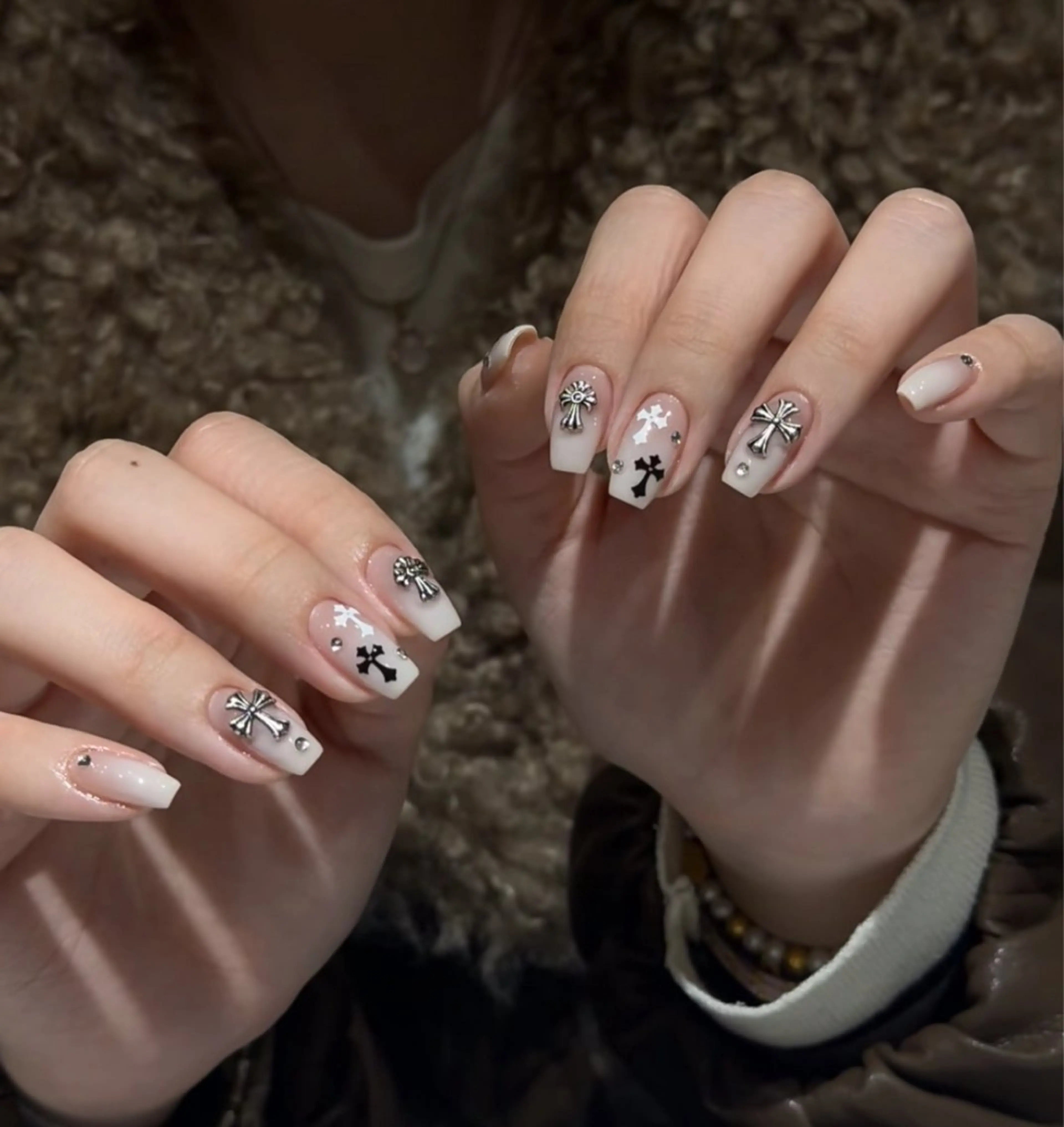 ネイル ハンドネイル パラジェル登録店　Nailsalon Amour  上野湯島店所属・🫧 はる🩵のネイルデザイン