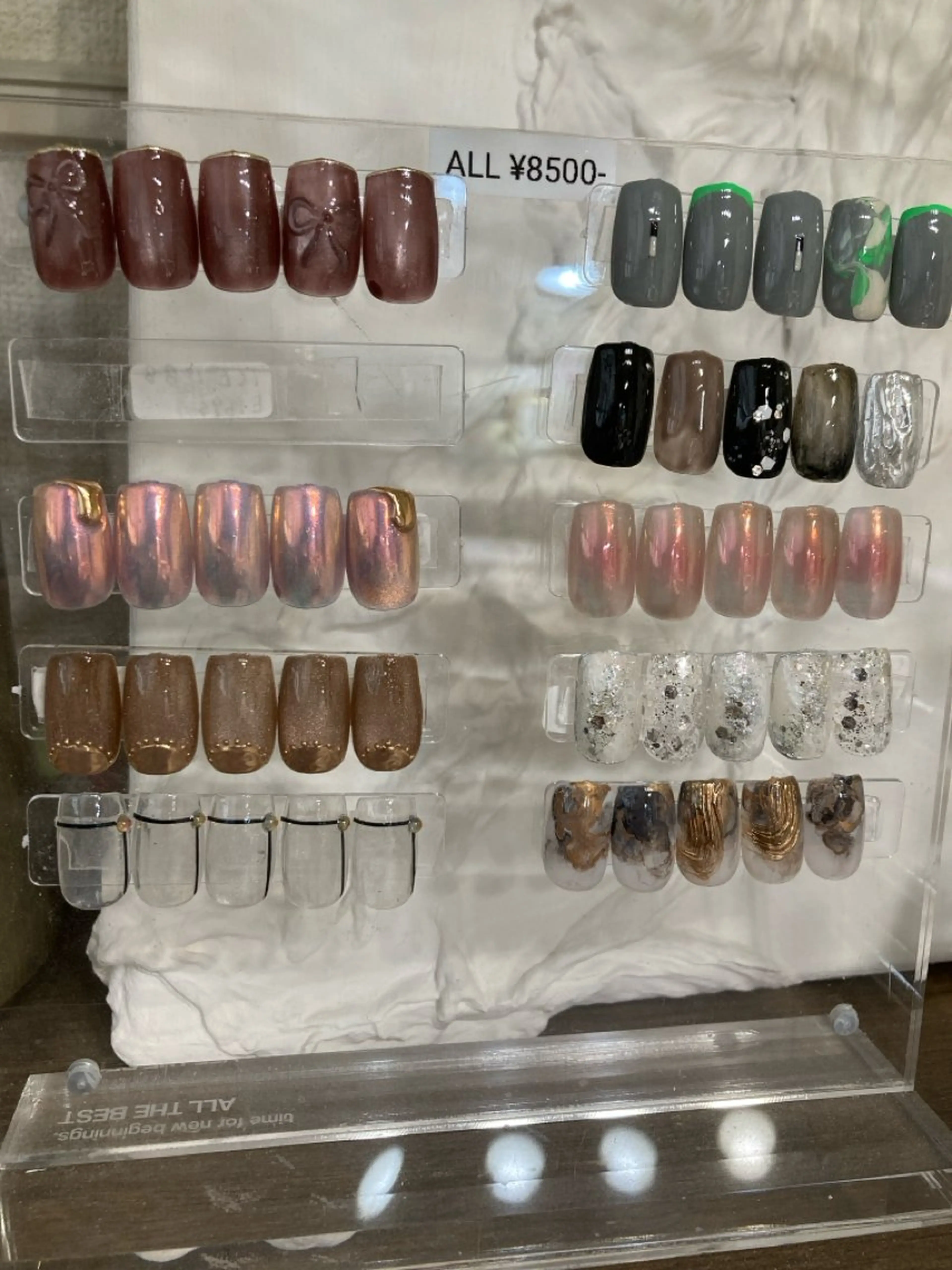 ネイル ハンドネイル Legit nail salonのネイルデザイン