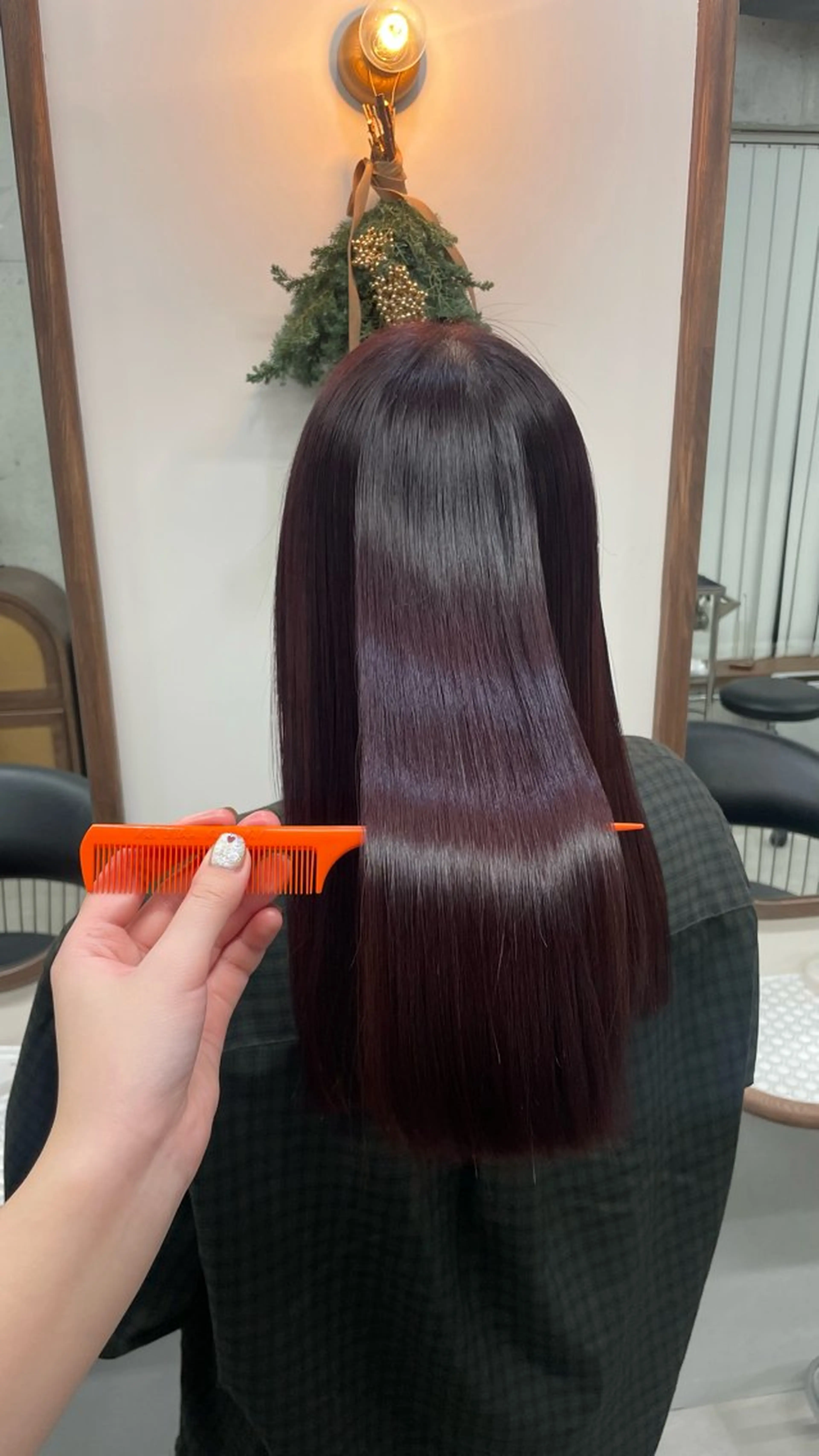 ロング カラー ブラウンカラー カシス ヘアカラー トリートメント たかはし ゆうなのヘアスタイル