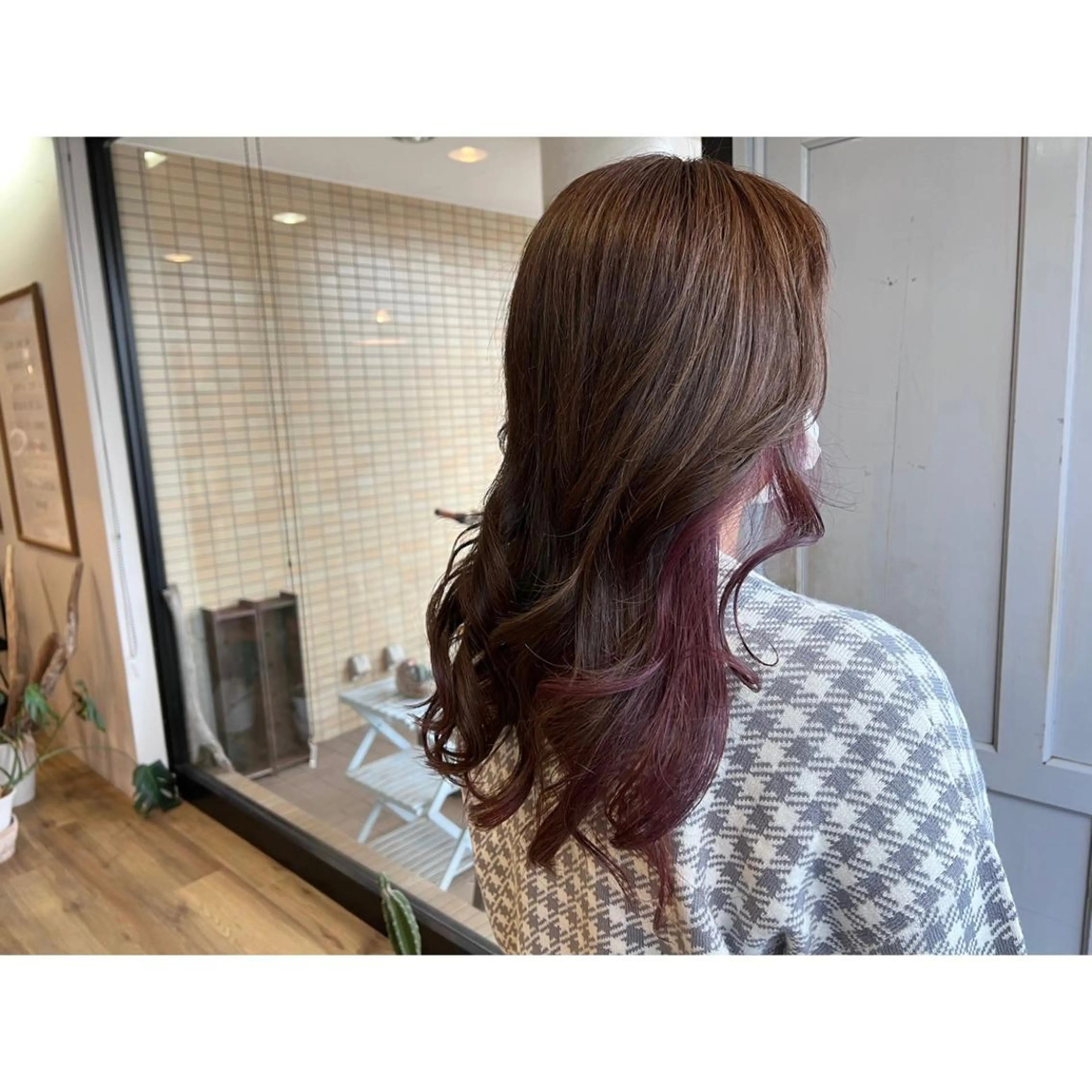 ロング カラー ピンクカラー バイオレットカラー ヘアカラー トリートメント ツキダテ ユイのヘアスタイル