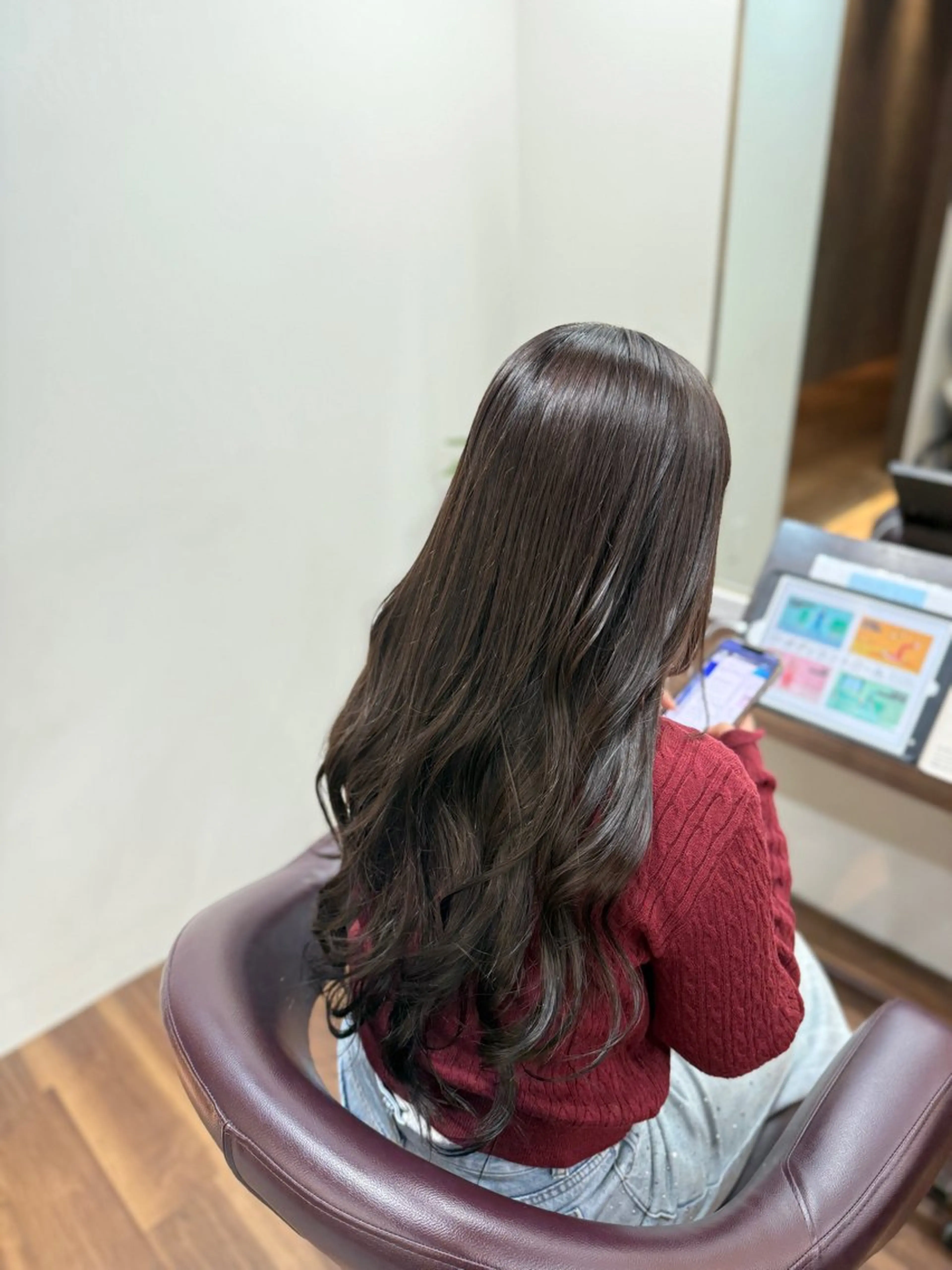 ロング ヘアカラー トリートメント 桑村 菜々のヘアスタイル