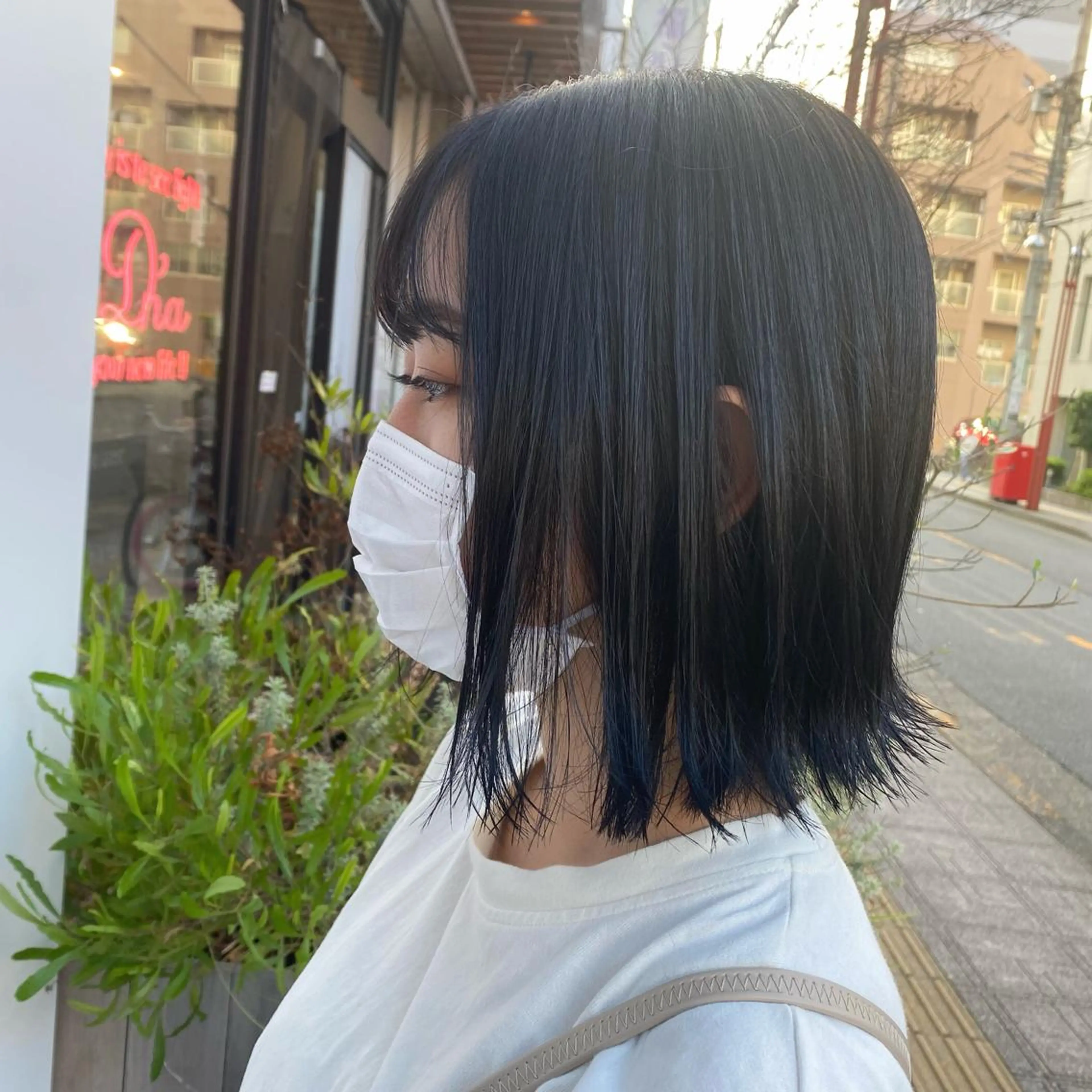 ミディアム カラー ヘアアレンジ 黒髪 ブルーカラー ブルーブラック ｱｵﾇﾏﾐﾕ☁️ /ボブ/ハイトーン/のヘアスタイル