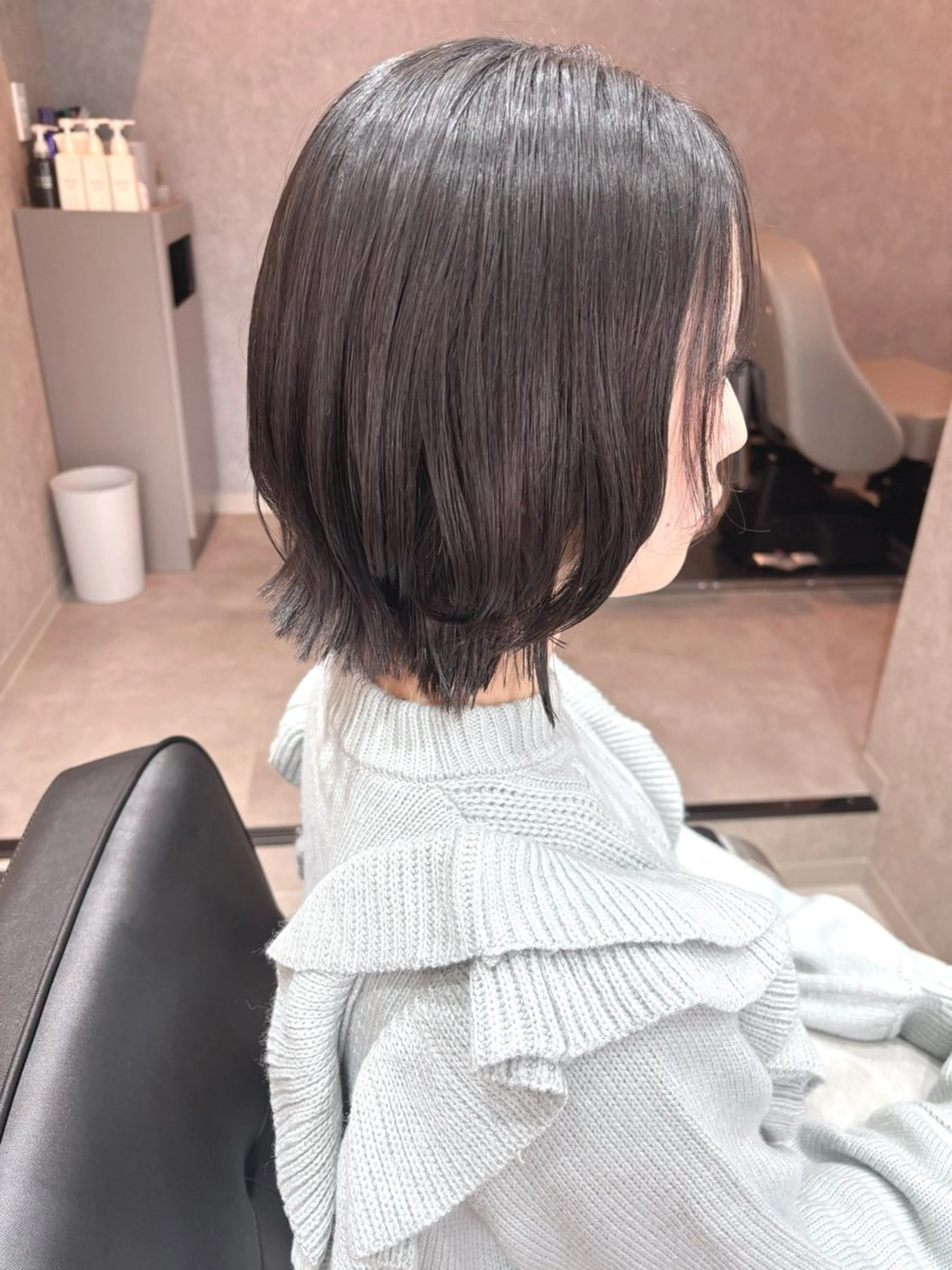 ショート ボブレイヤー ボブ レイヤーカット カット Mina Akiyamaのヘアスタイル