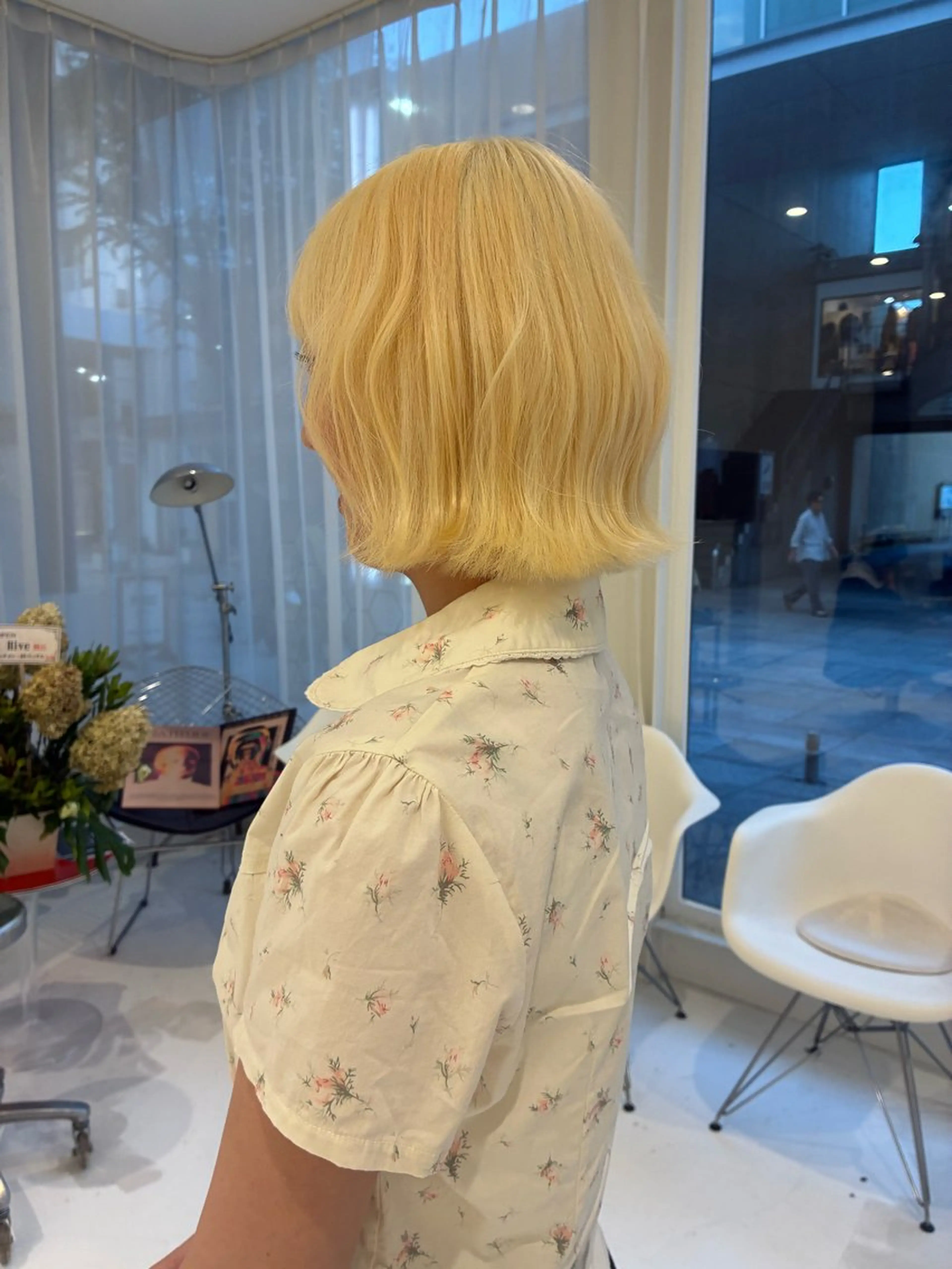 ミディアム cono noughtのヘアスタイル