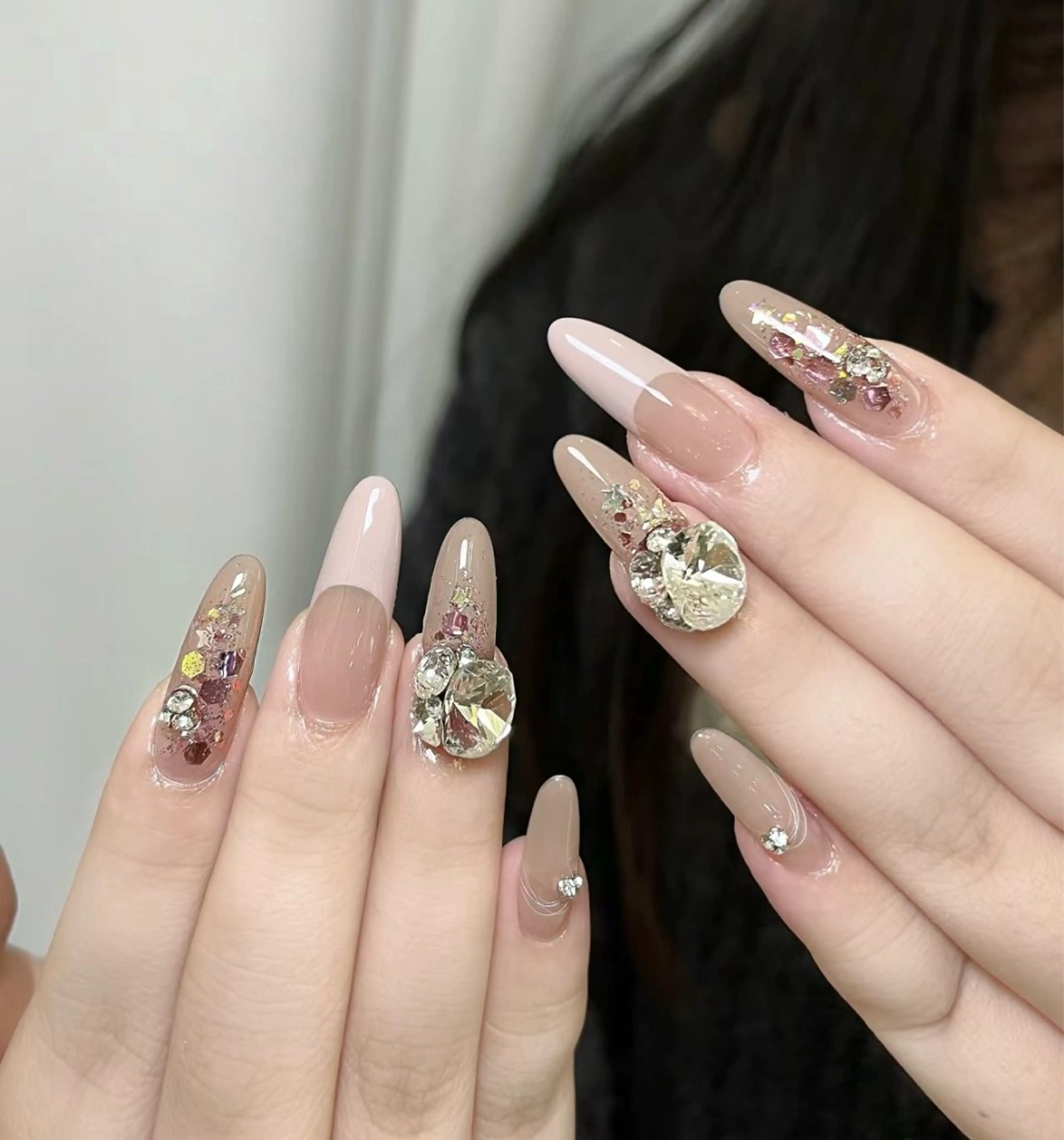 ネイル オーロラネイル フレンチネイル ジェルネイル ガラスフレンチ グラデーション ハンドネイル M🌷nail 長さだし専門店のネイルデザイン