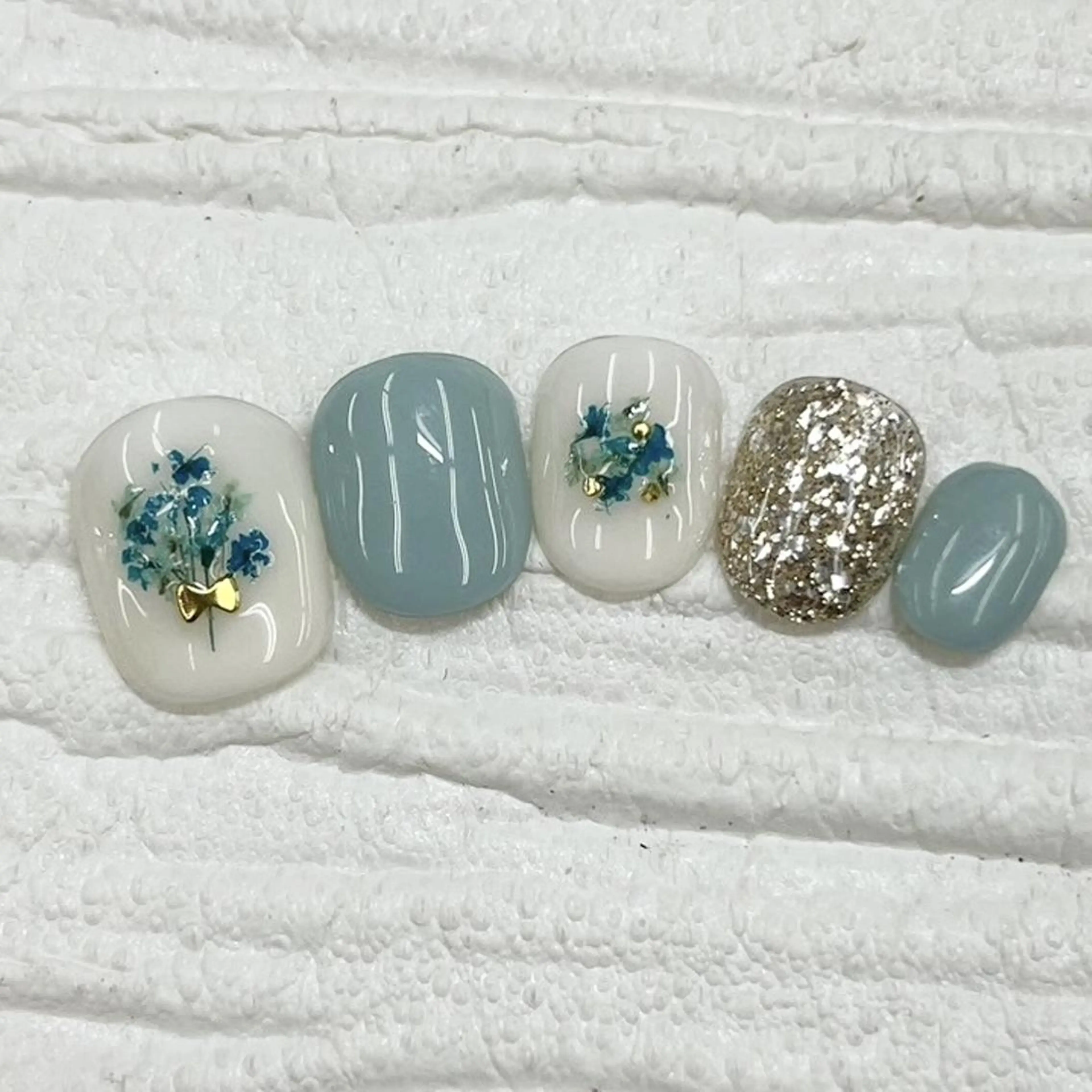 ネイル Nail salon Honey Beeのネイルデザイン