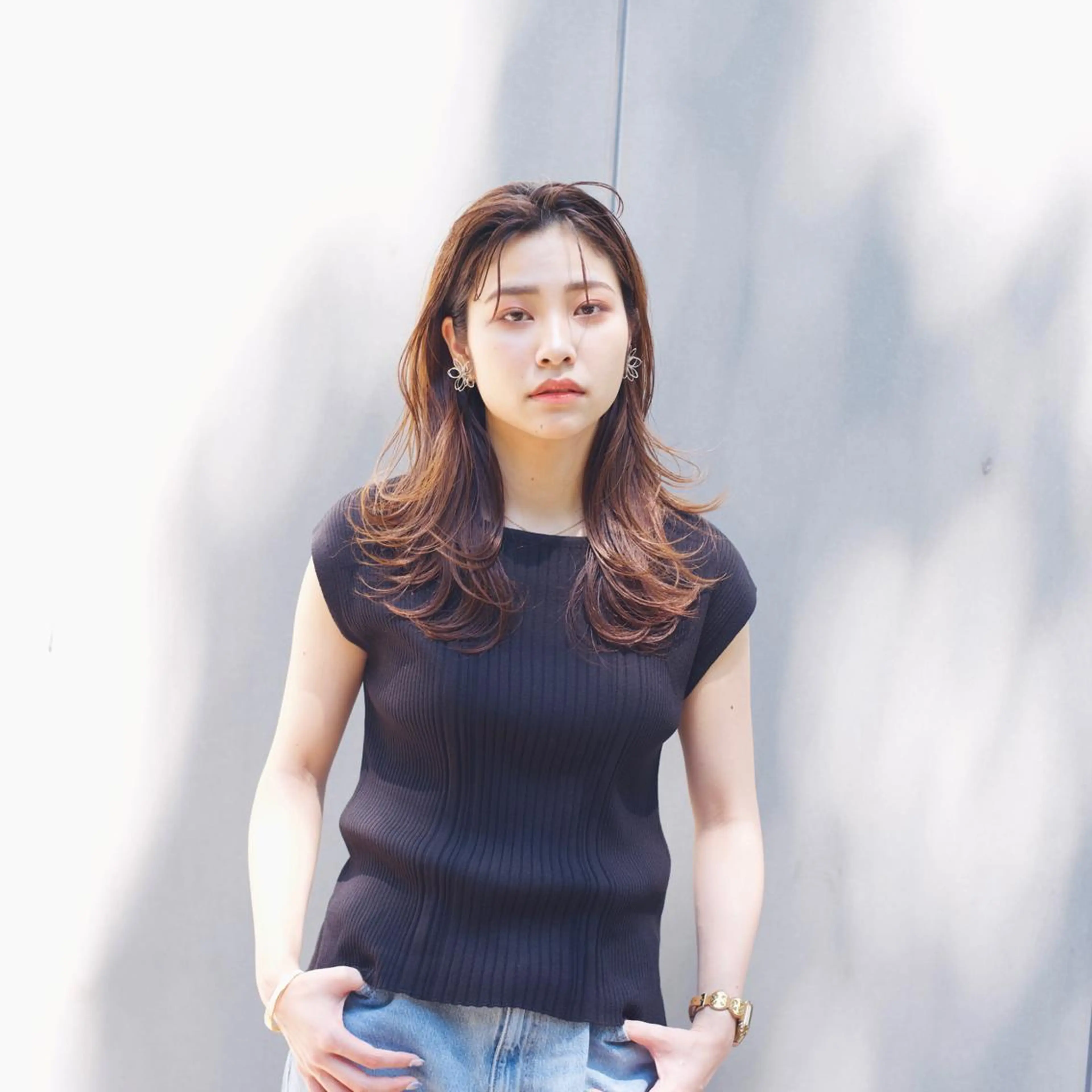 セミロング ショートボブ ボブ ハイライト レイヤーカット hoNua. 栄/透明感カラーのヘアスタイル