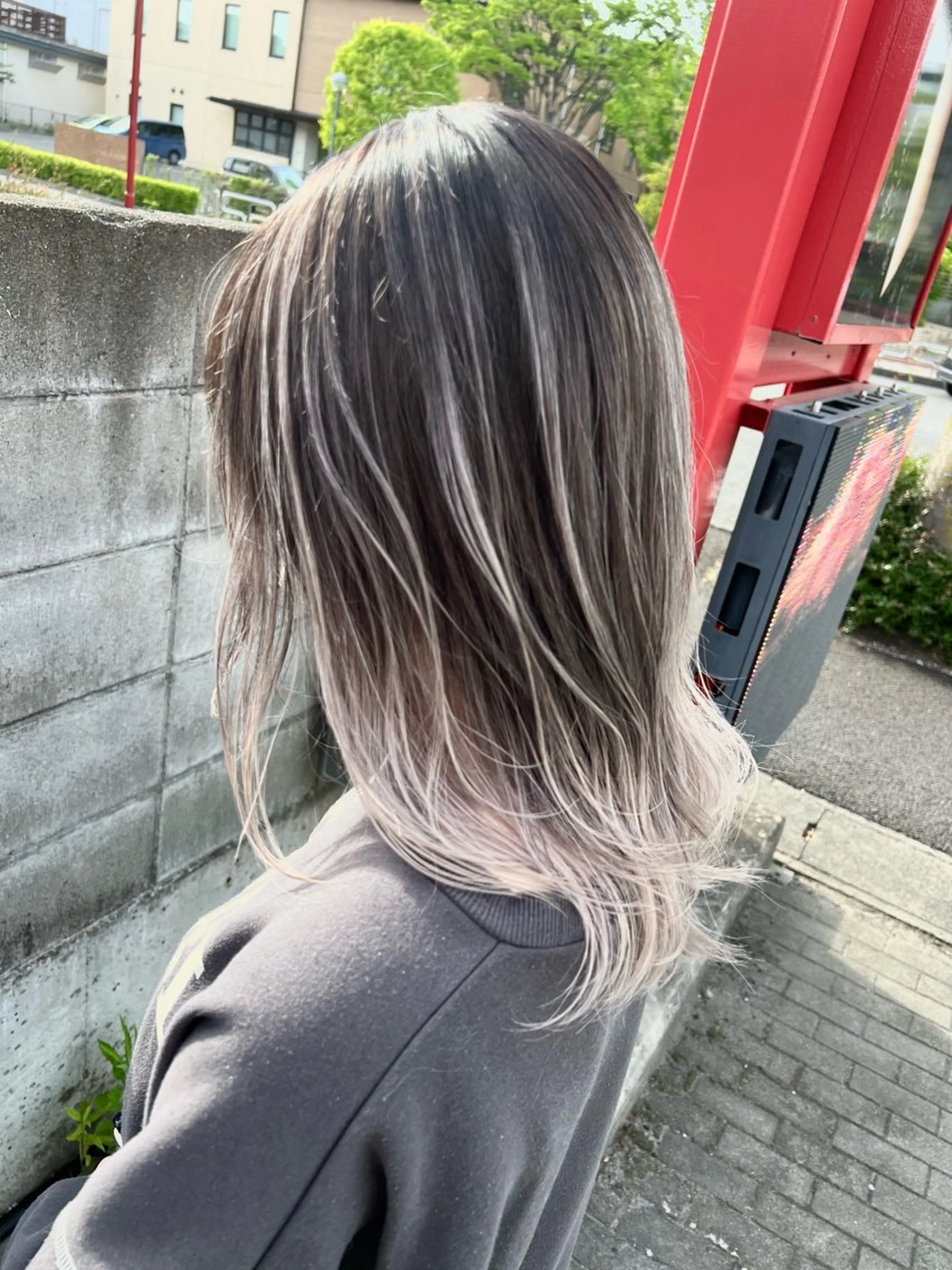 ミディアム ヘアカラー 原田 英希のヘアスタイル