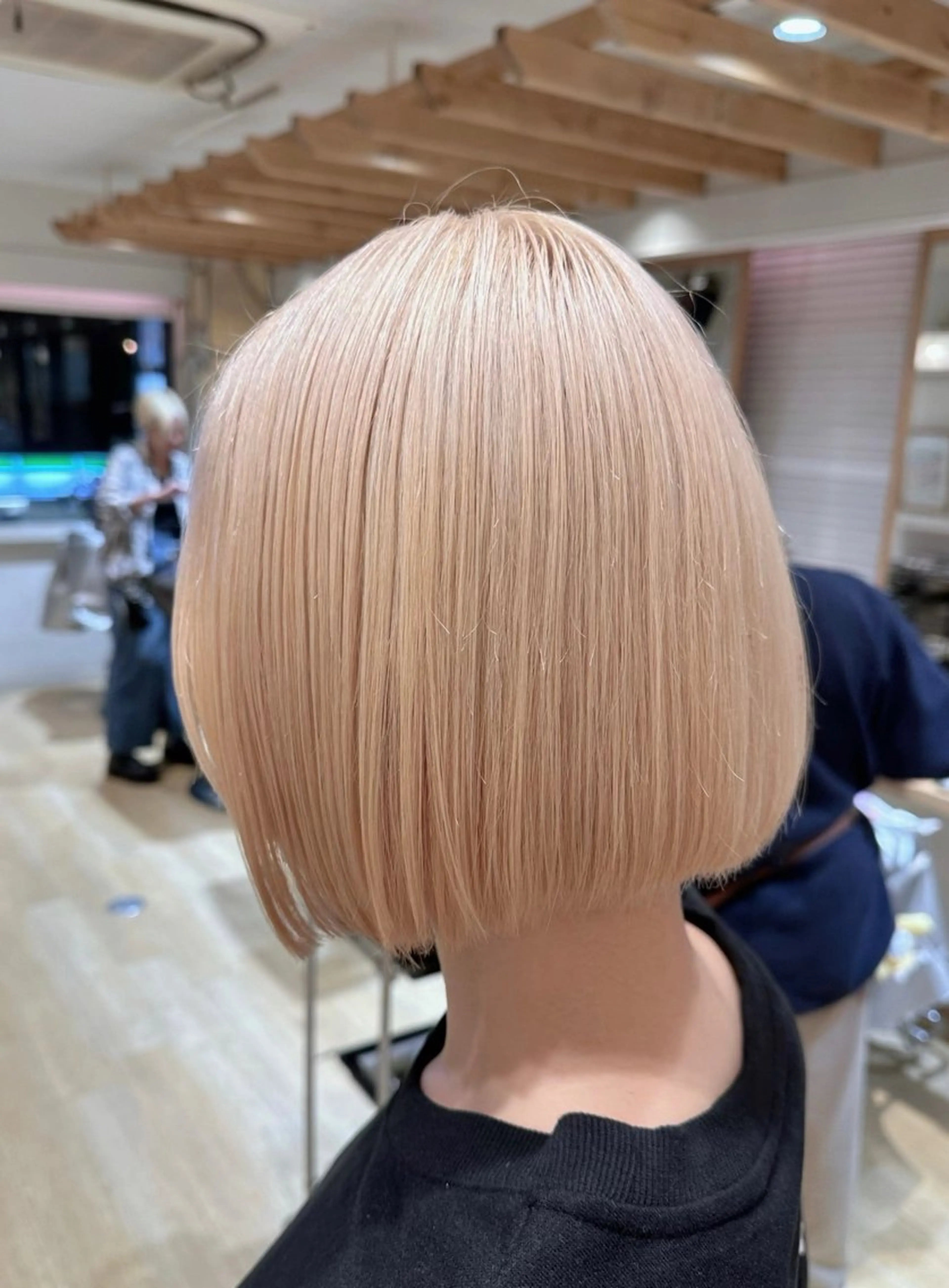 ミディアム カット ヘアカラー トリートメント 新宿 木下拓哉のヘアスタイル