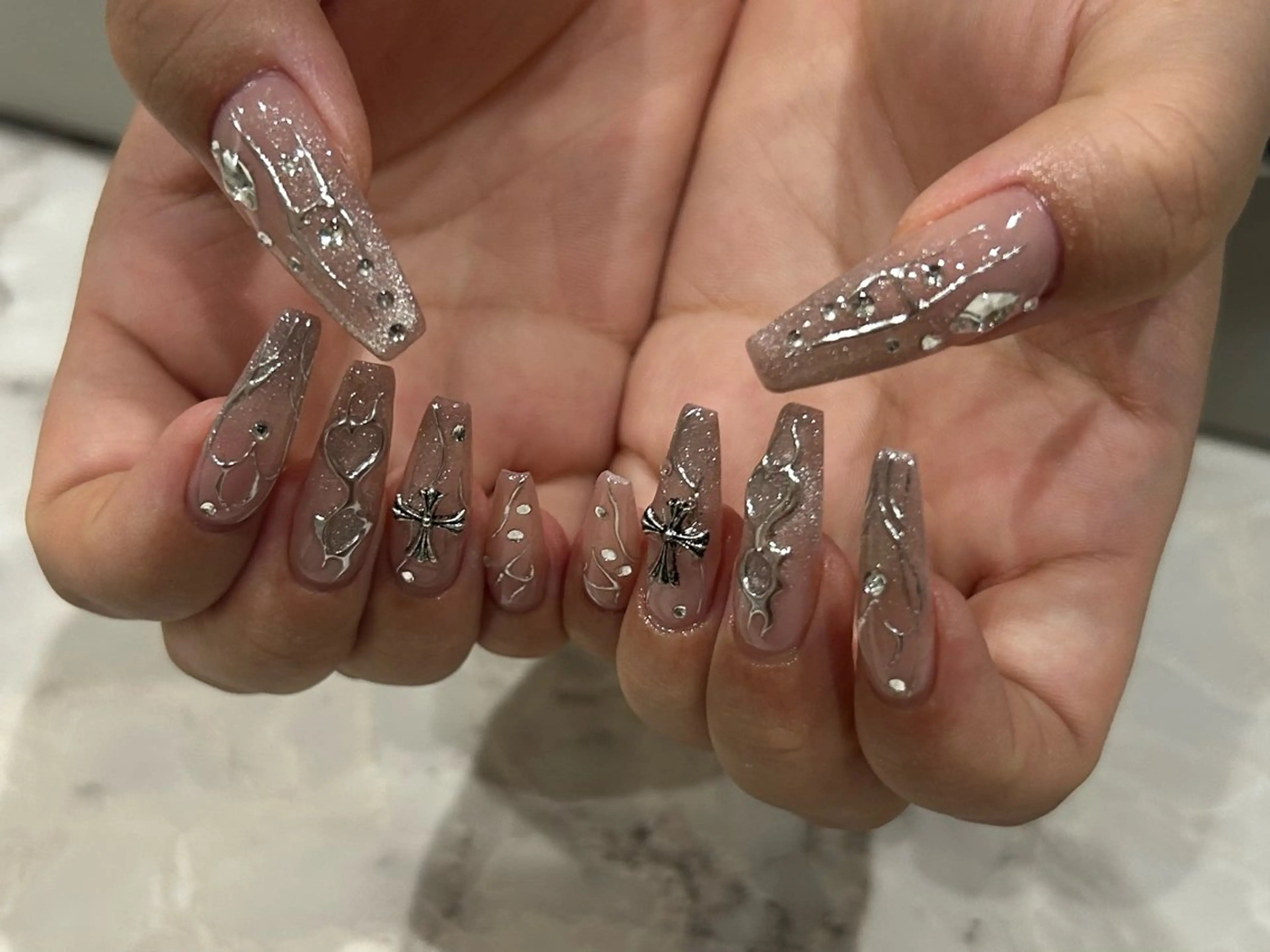 ネイル ハンドネイル nailist marinのネイルデザイン