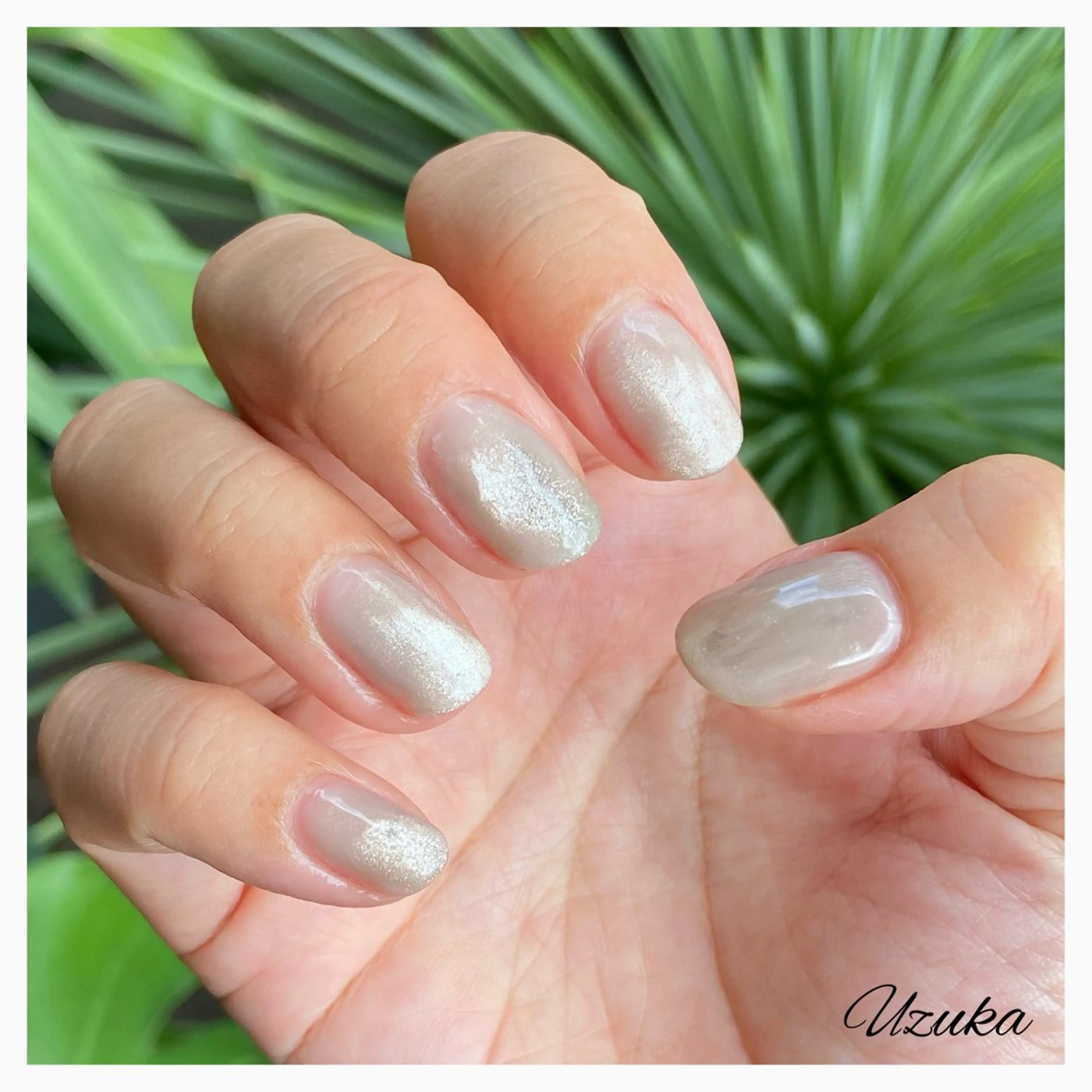 ネイル マグネットネイル ニュアンスネイル ショートネイル 【 enn 】 Uzuka Yukaのネイルデザイン