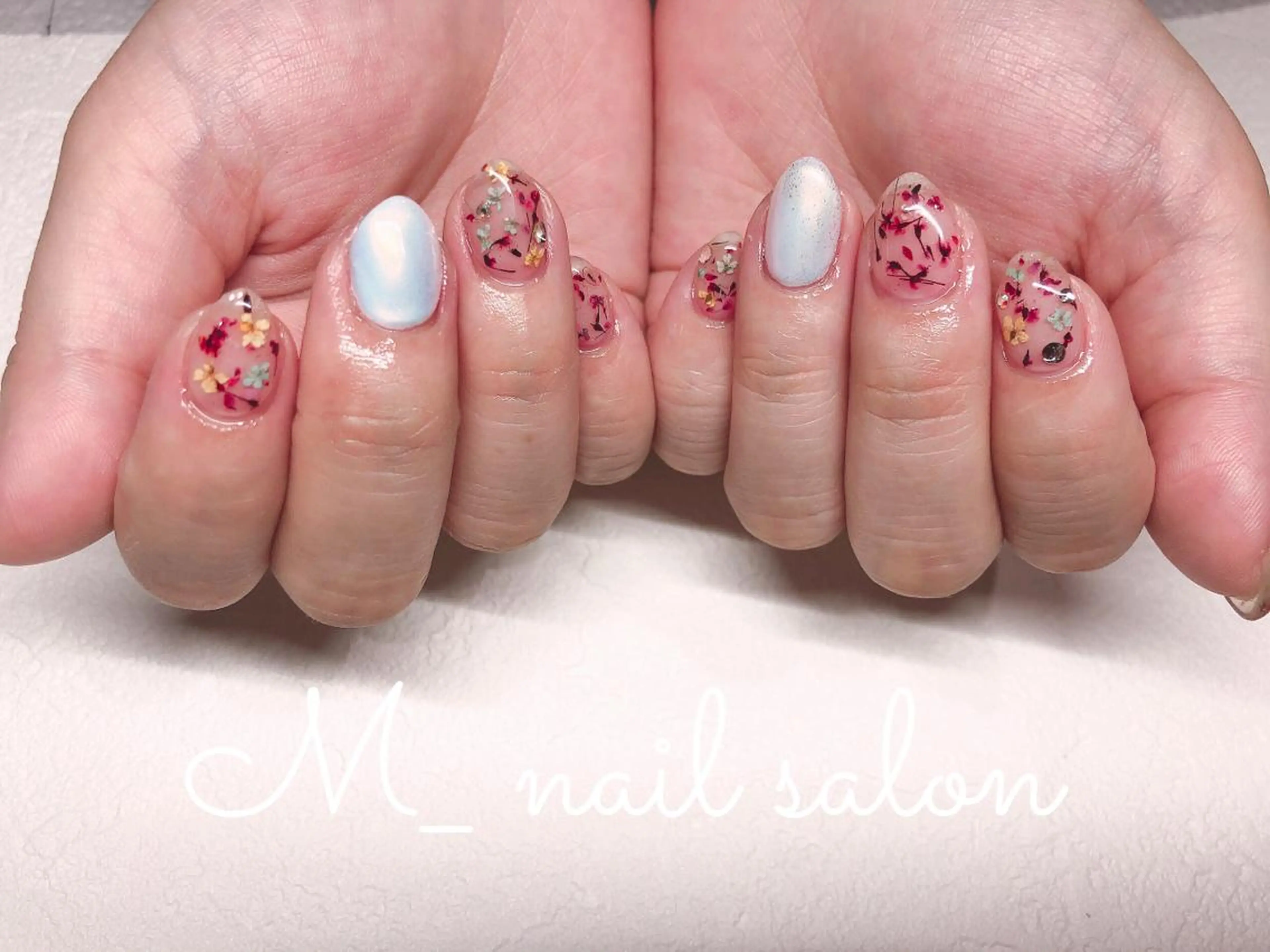 ネイル シンプルネイル M_ nail salonのネイルデザイン