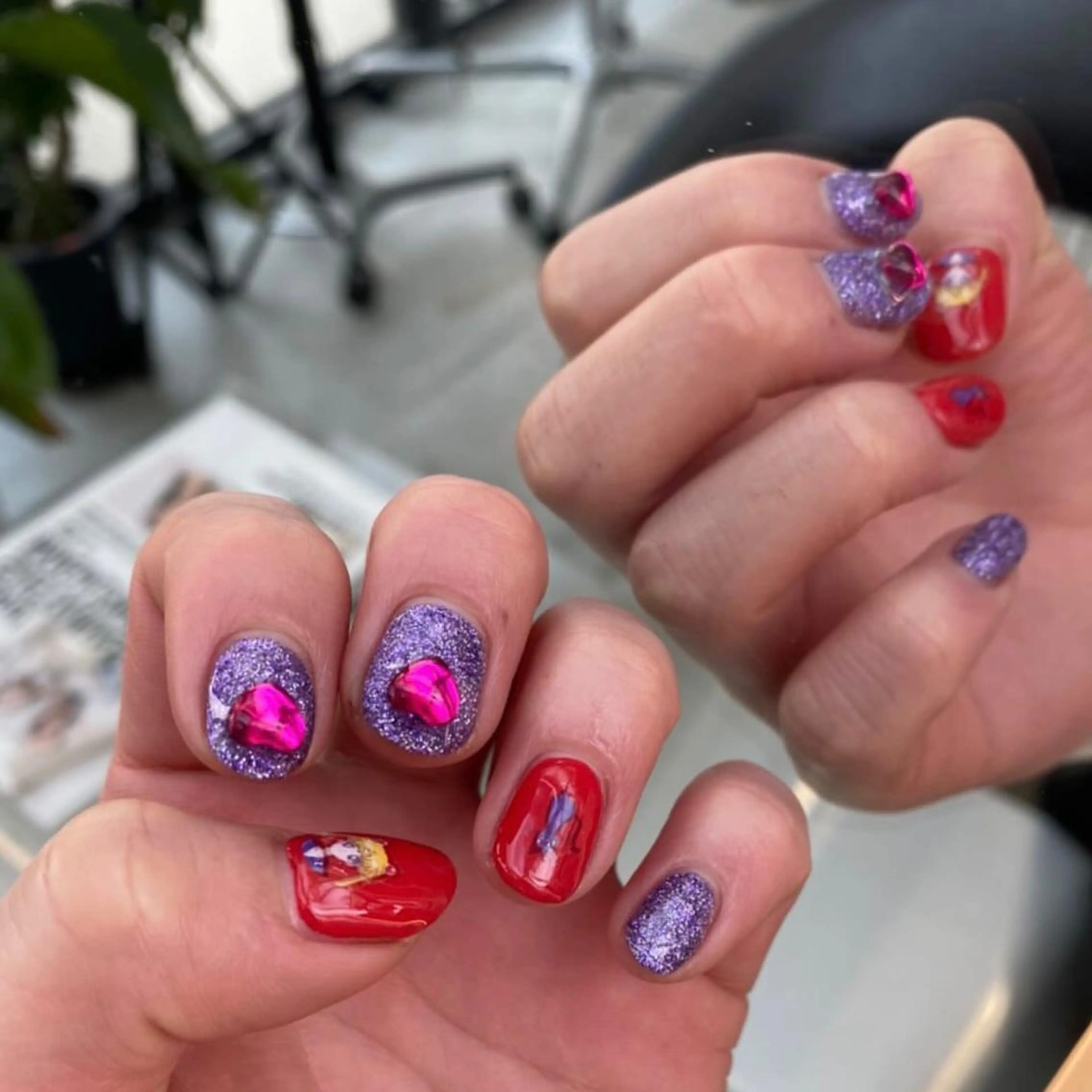 ネイル 持ち込み ハンドネイル 野島 千夏のネイルデザイン