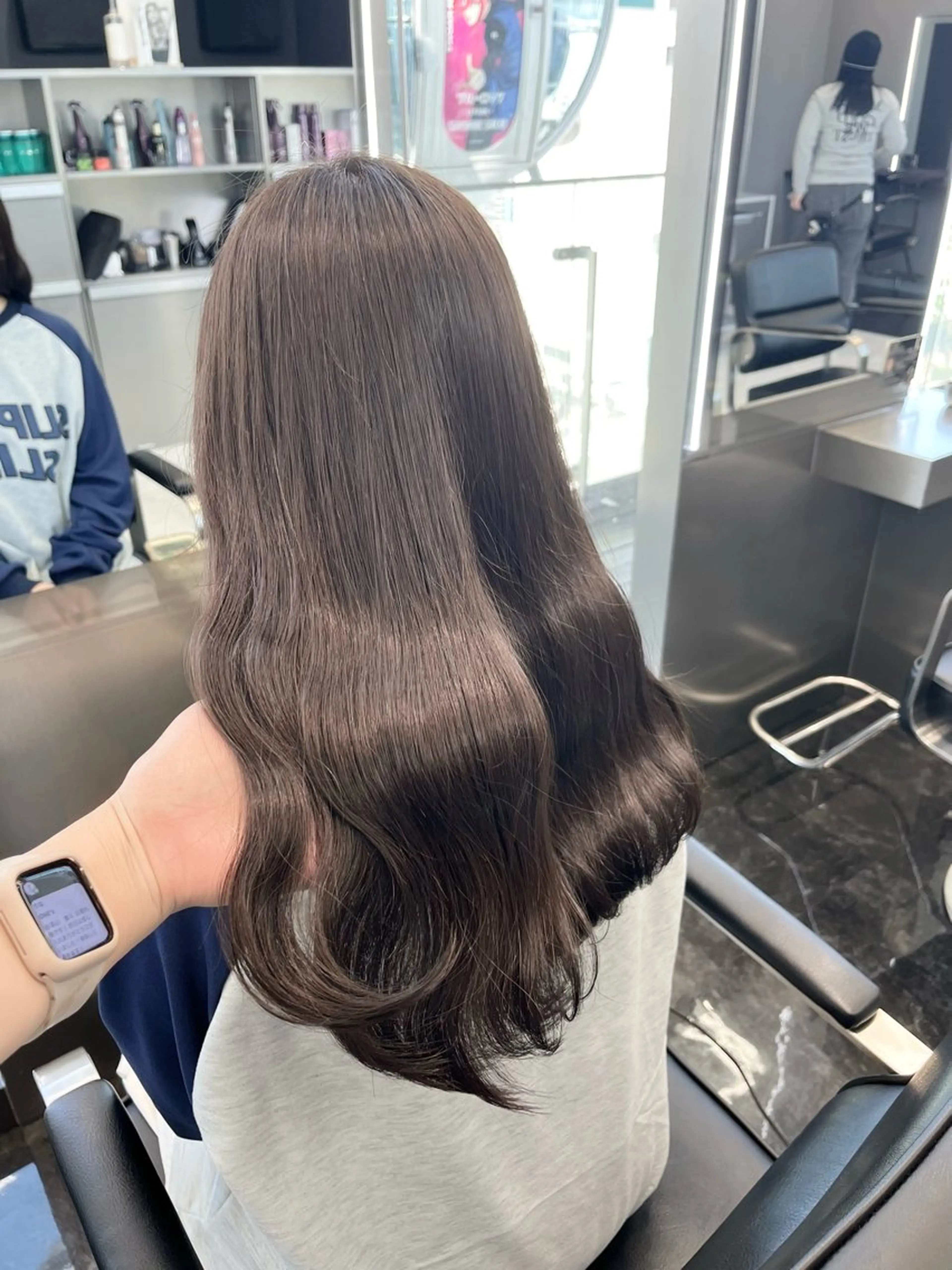 【🫧ブリーチなし🫧】透明感艶カラー🎀➕KERASTASEトリートメント🤎➕韓国巻き♥の写真