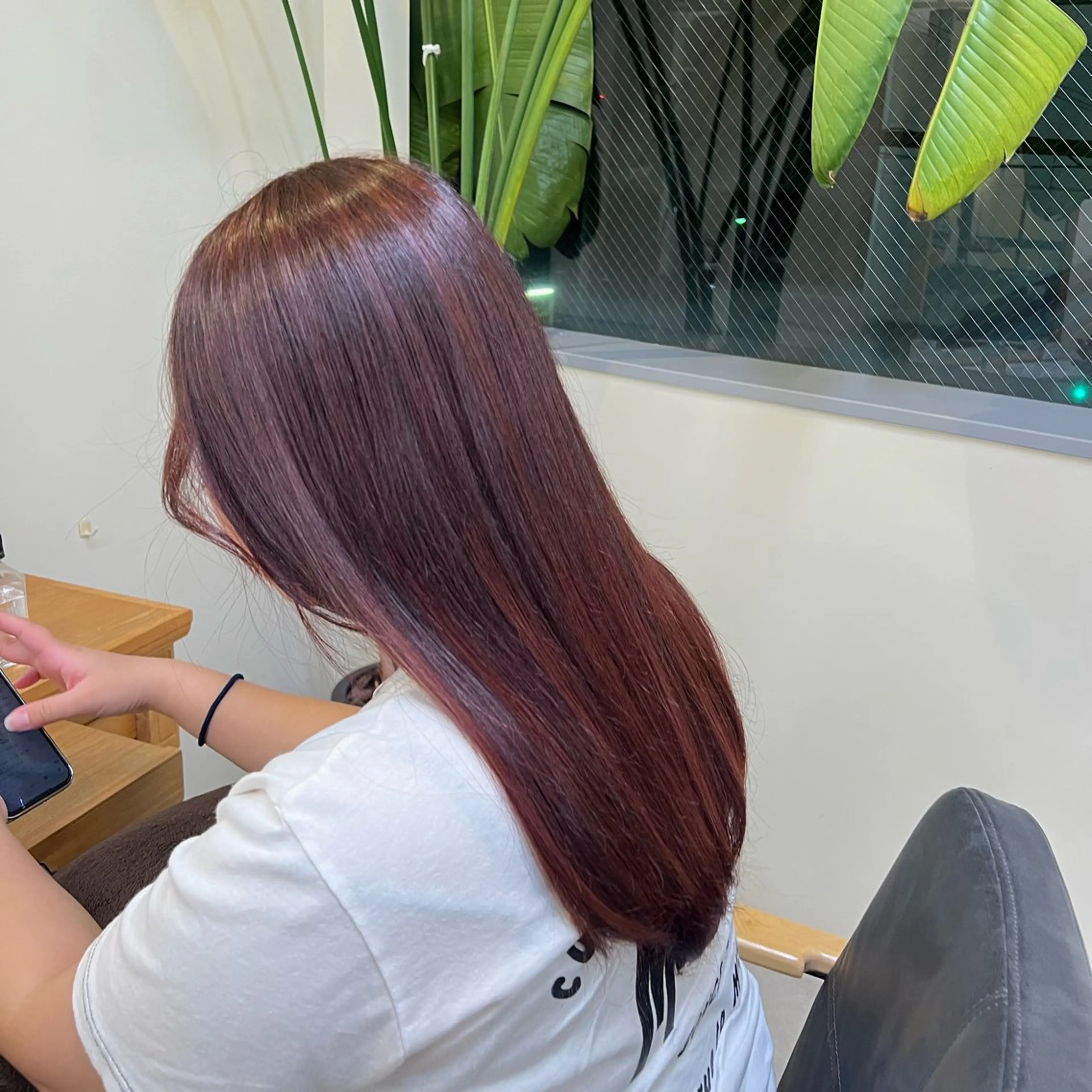 カラー ピンクカラー 中谷 安里のヘアスタイル