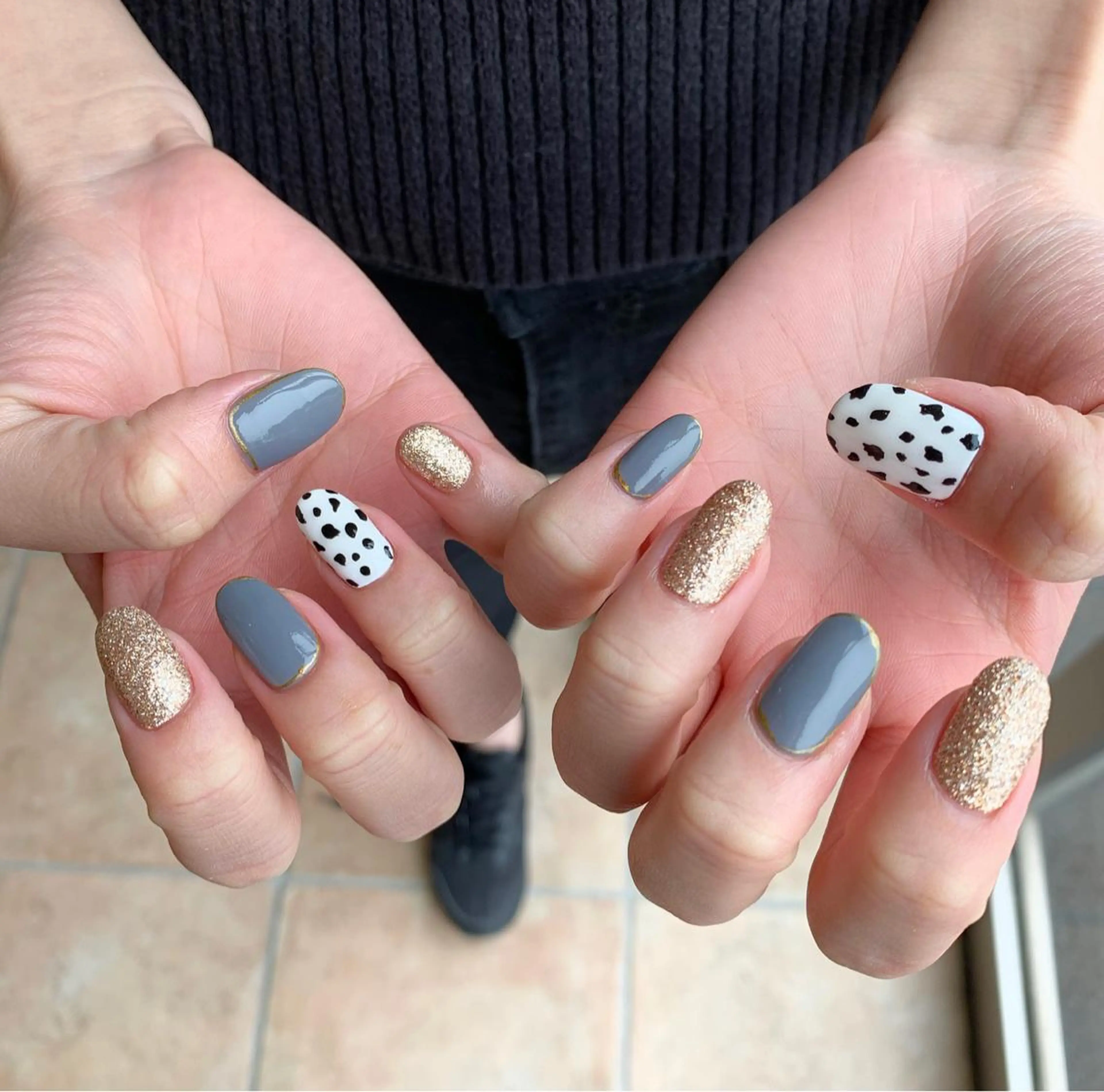 ネイル 持ち込み ハンドネイル 佐藤 穂乃香のネイルデザイン