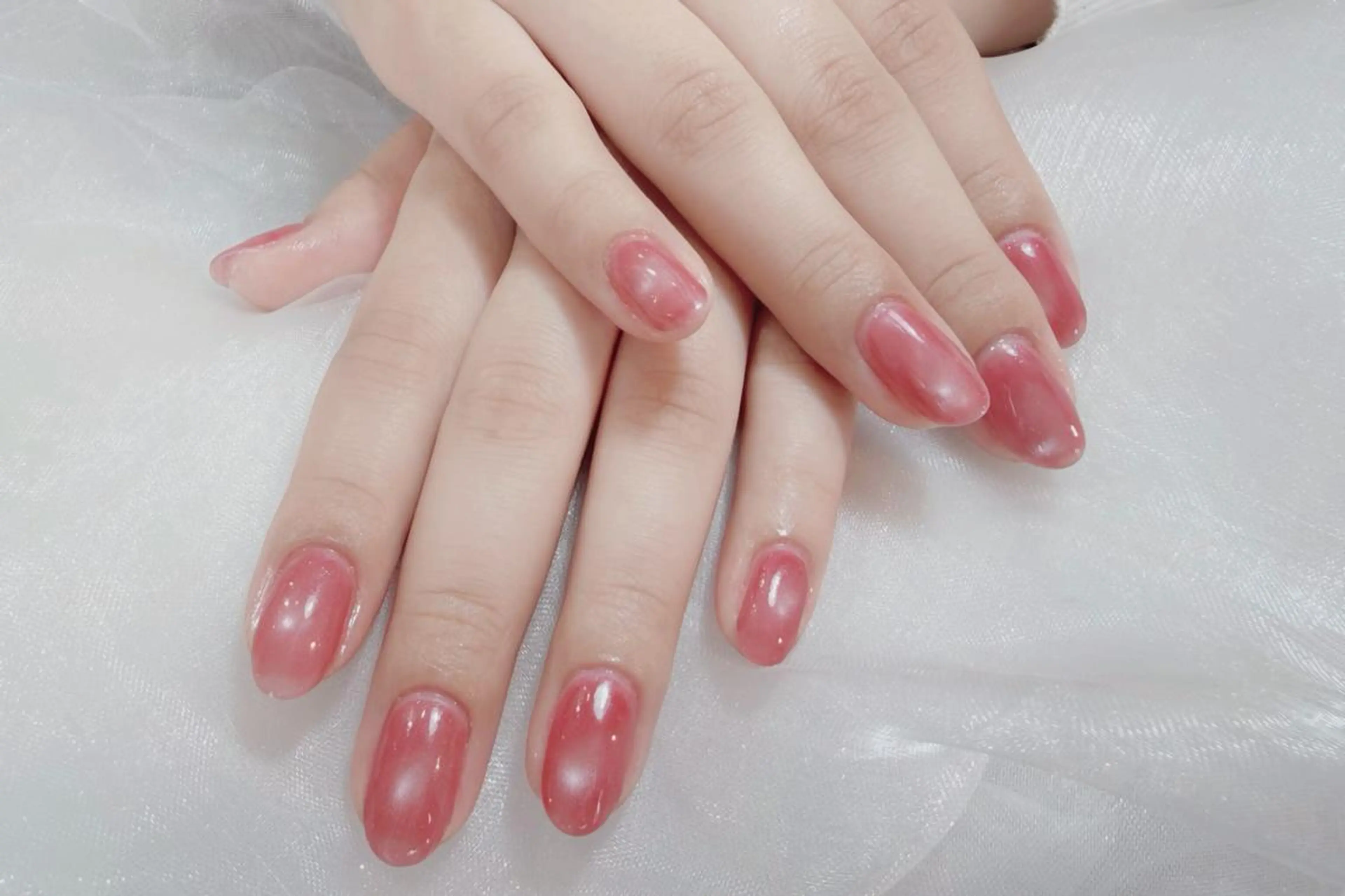 ミディアム ハンドネイル 💅 リリアのネイルデザイン