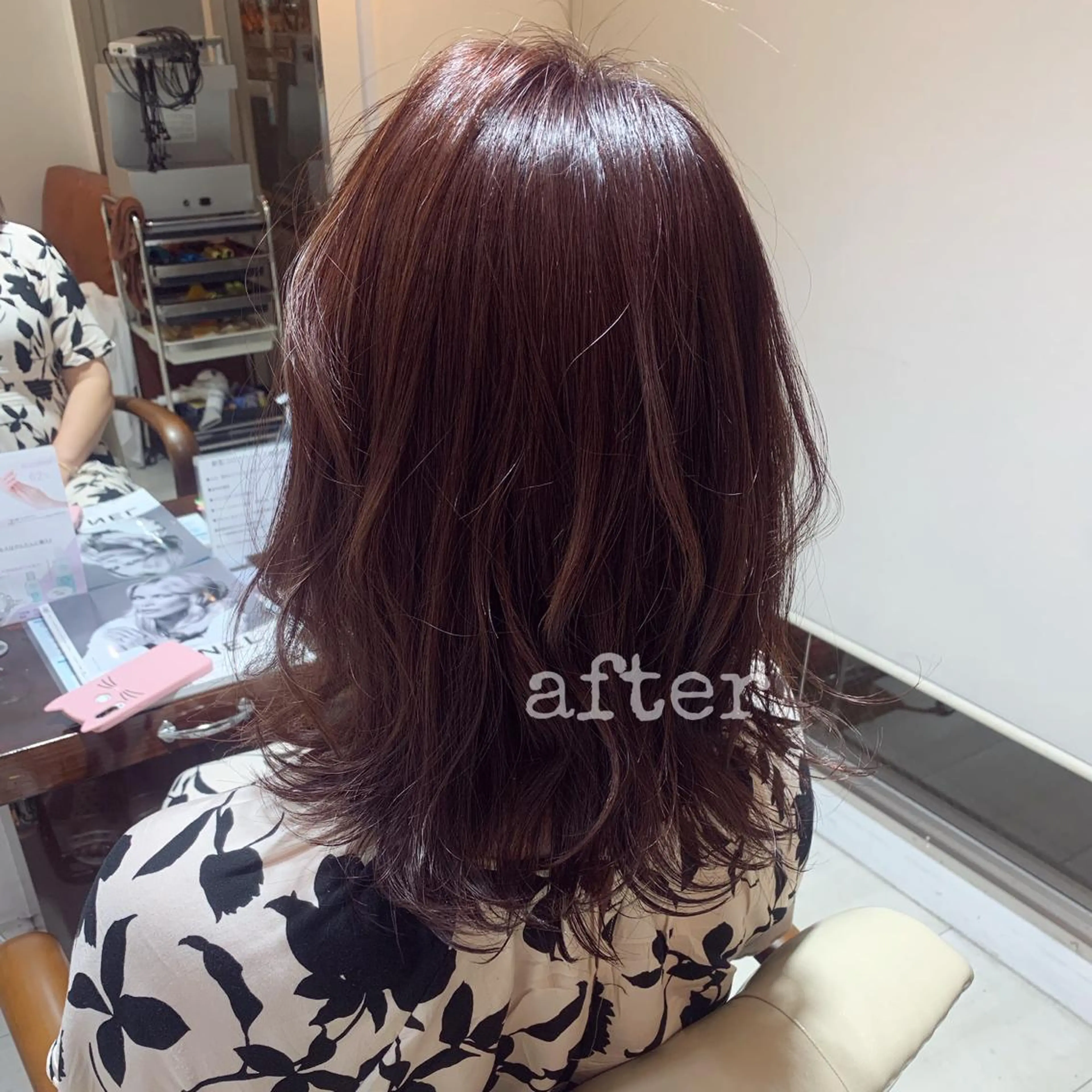 セミロング ピンクブラウン Bolge所属・黒田 優衣のヘアスタイル