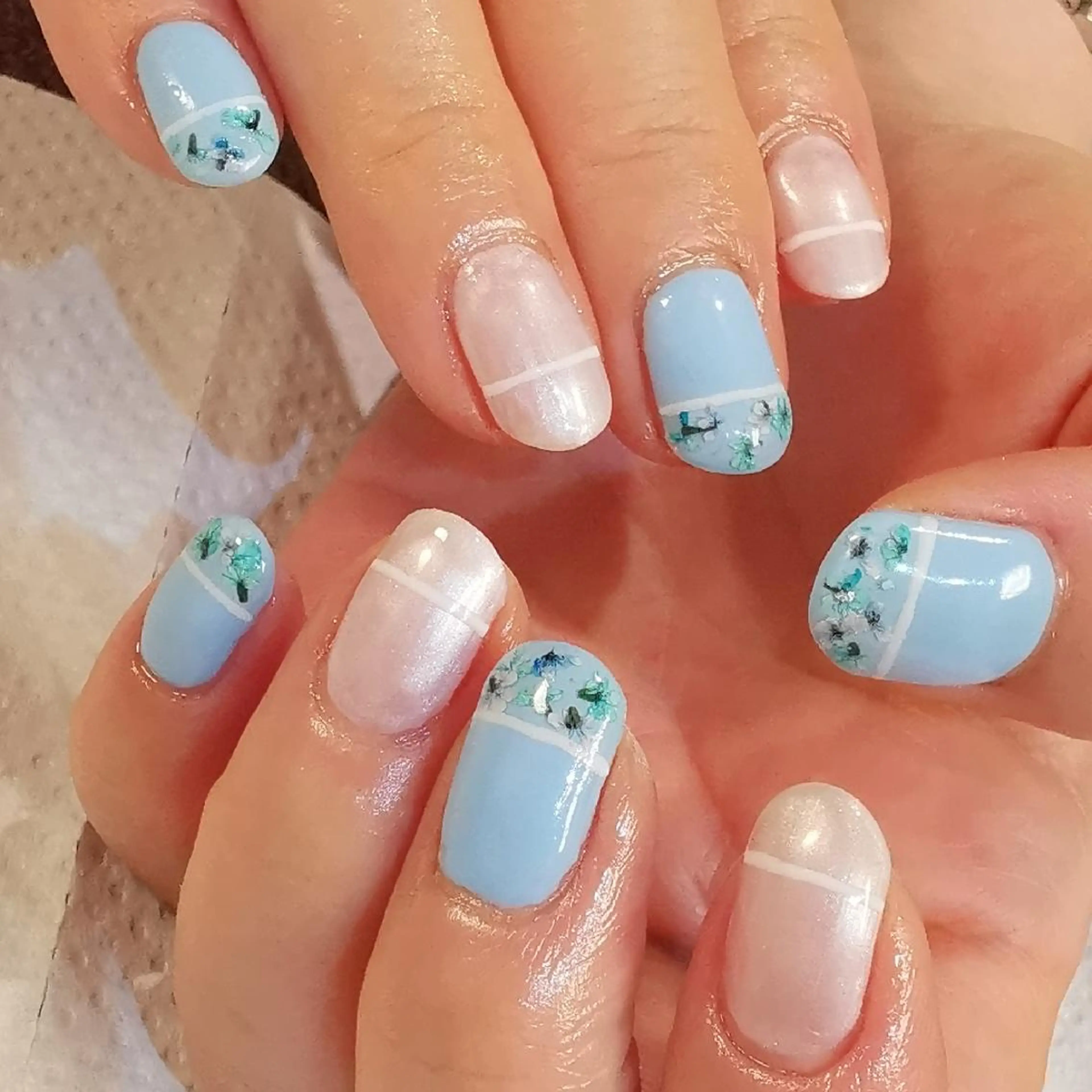 ネイル フレンチネイル ハンドネイル reve あやののネイルデザイン