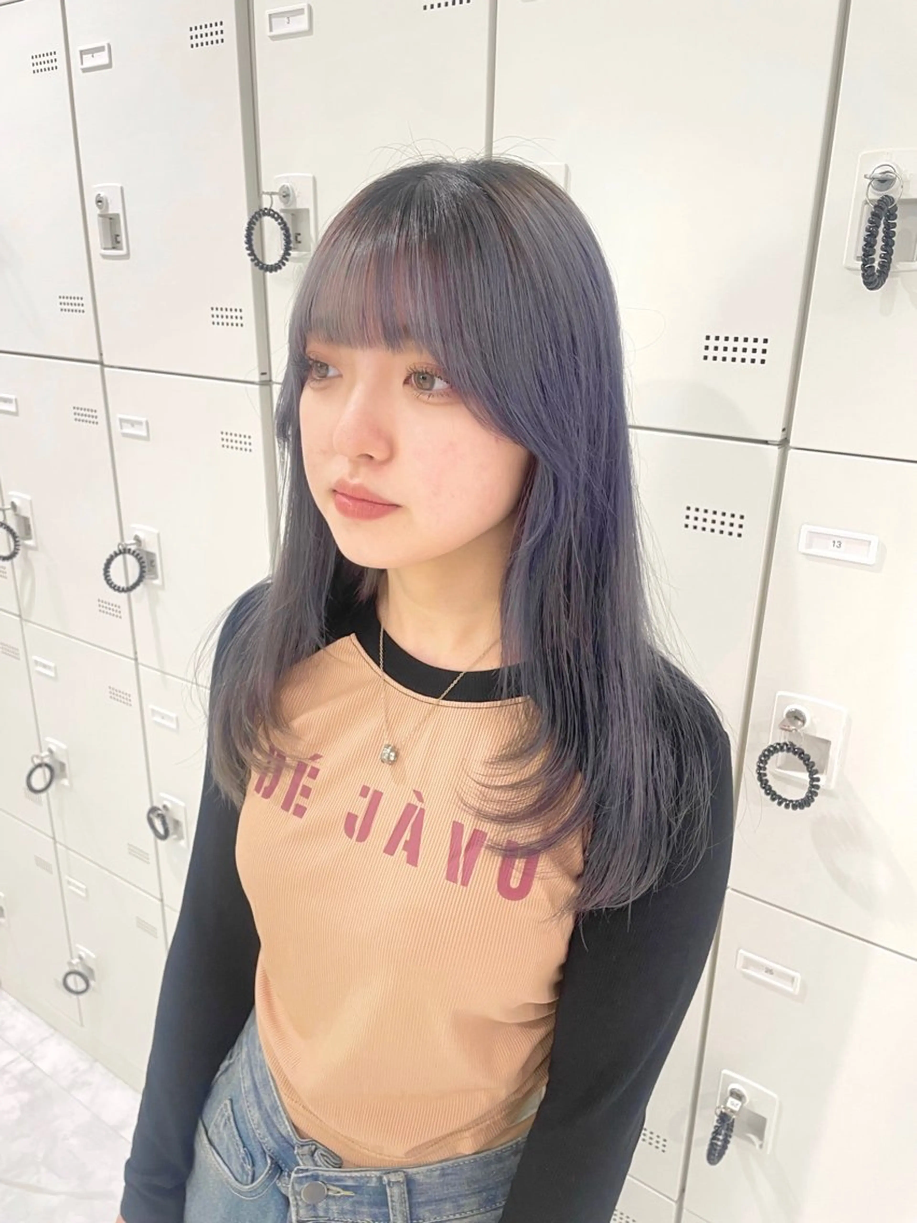 セミロング カラー パーマ ヘアアレンジ メンズ 透明感カラー・レイヤ ー🎀amika🎀のヘアスタイル