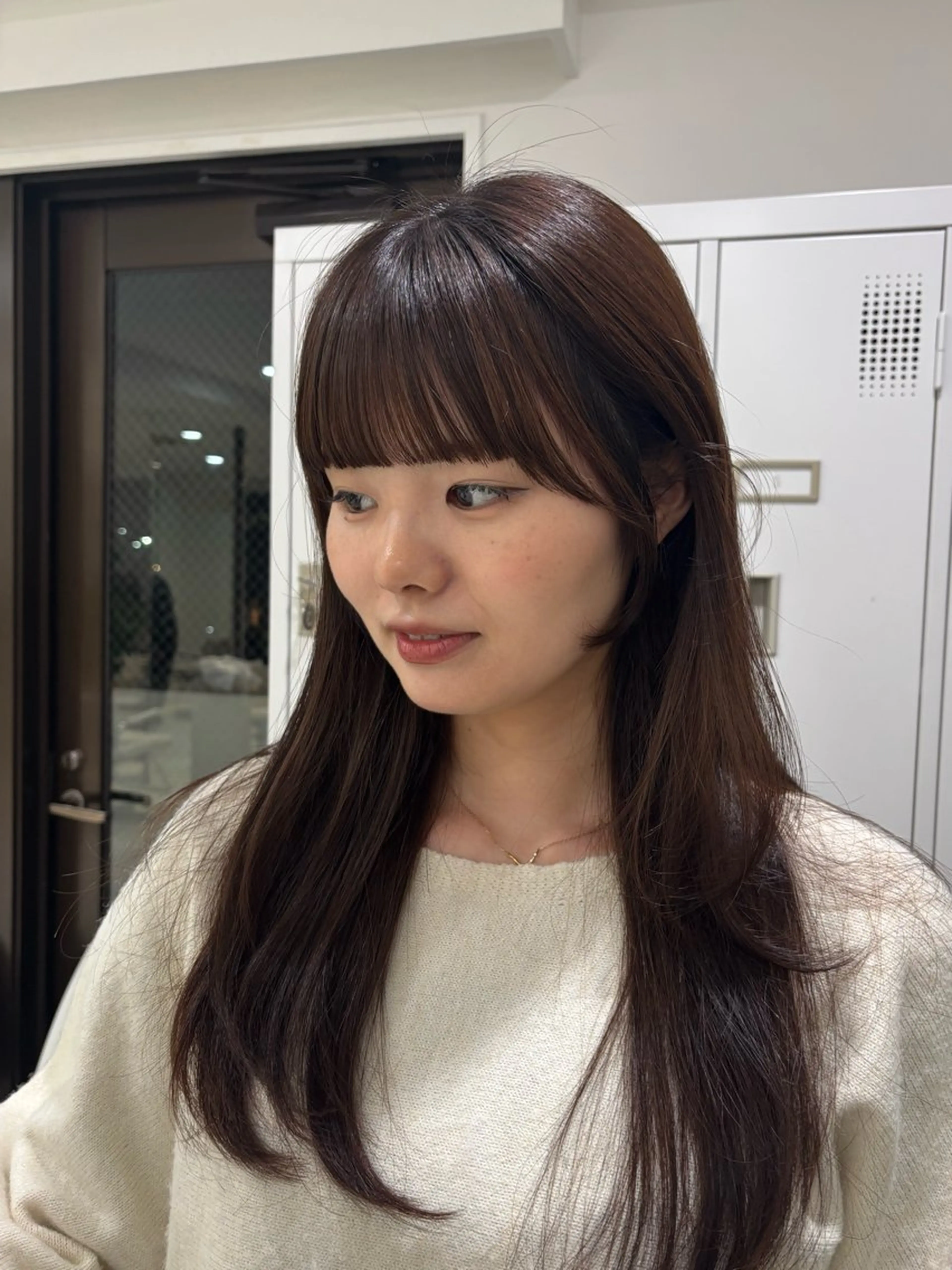 【平日10時 無償】前髪、顔まわりカットモデルの写真