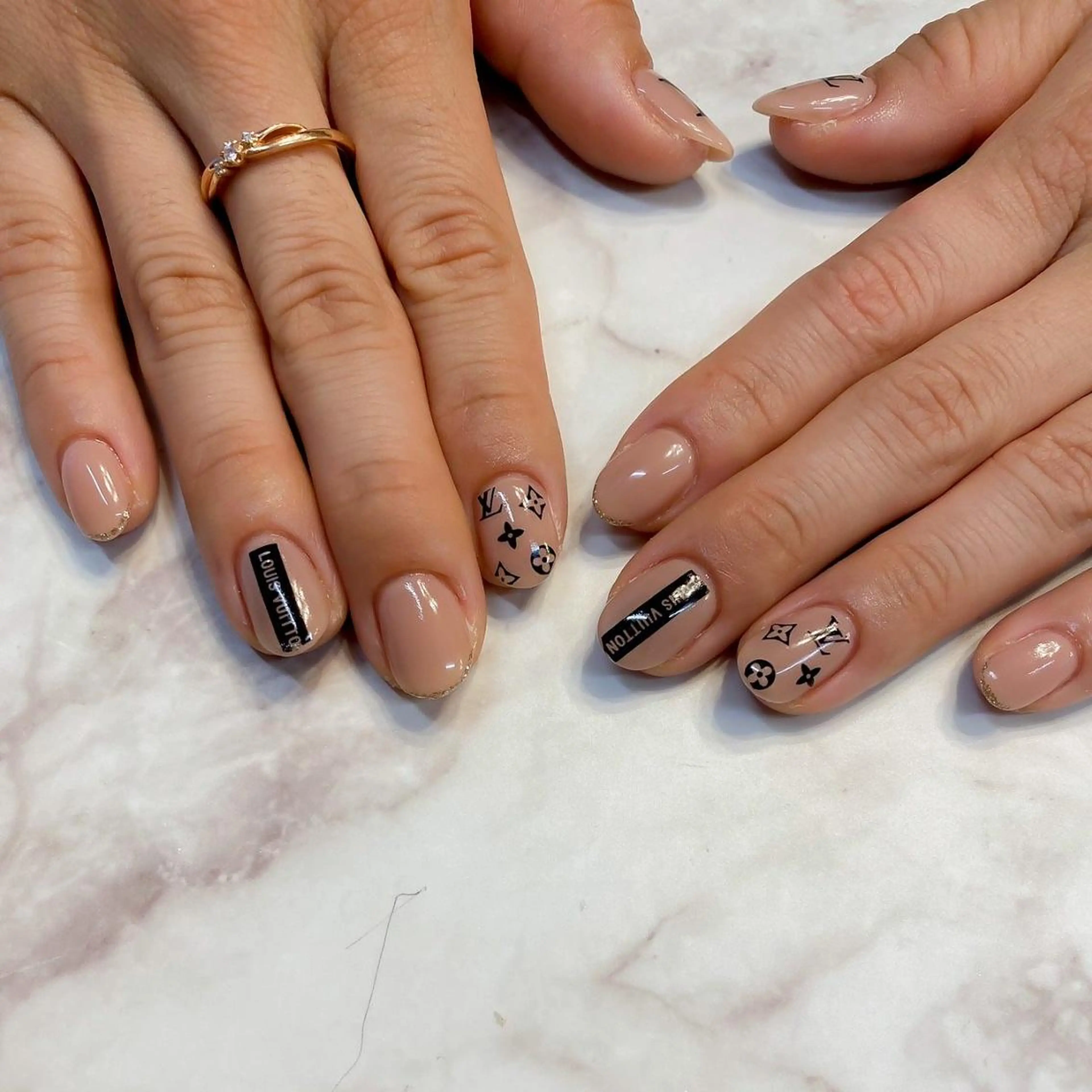 ネイル アートネイル ジェルネイル ニュアンスネイル パラジェル Nailist Honamiのネイルデザイン