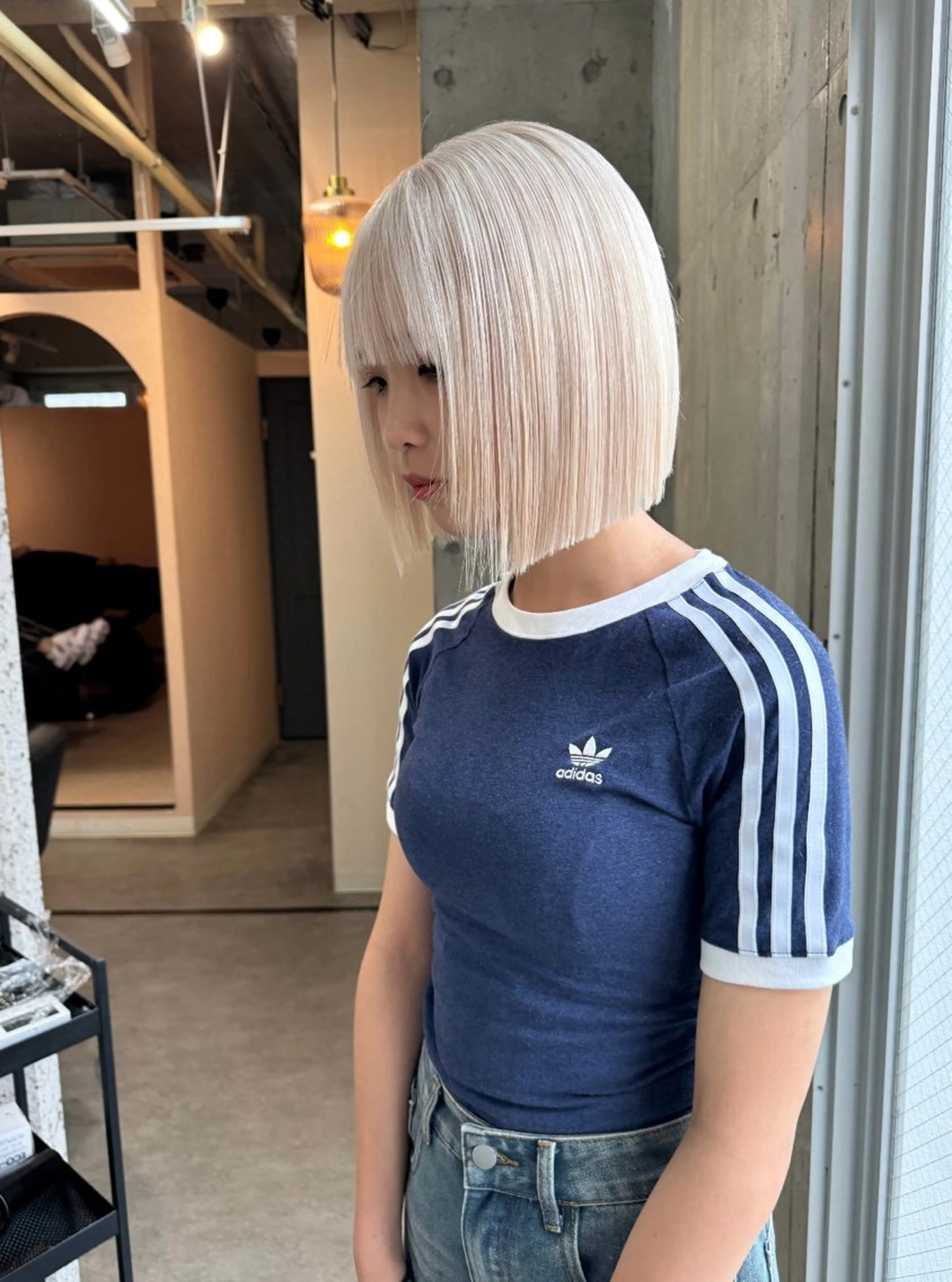 ミディアム 有人/バレイヤージュ /シャドールーツのヘアスタイル