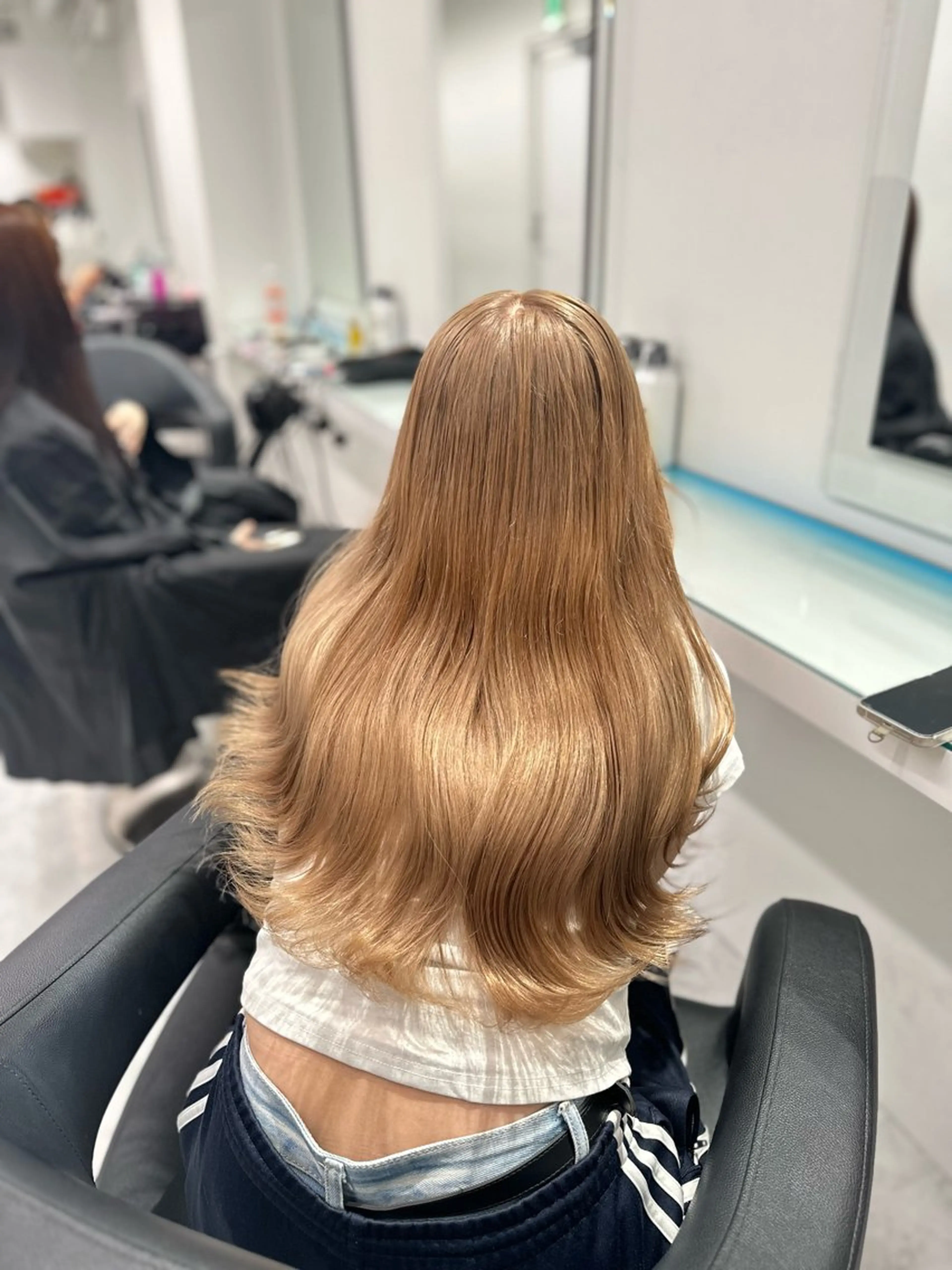 セミロング カラー ヘアカラー トリートメント ヘッドスパ ヘアセット ❄最強かわいいカラー ❄️MINA❄️のヘアスタイル