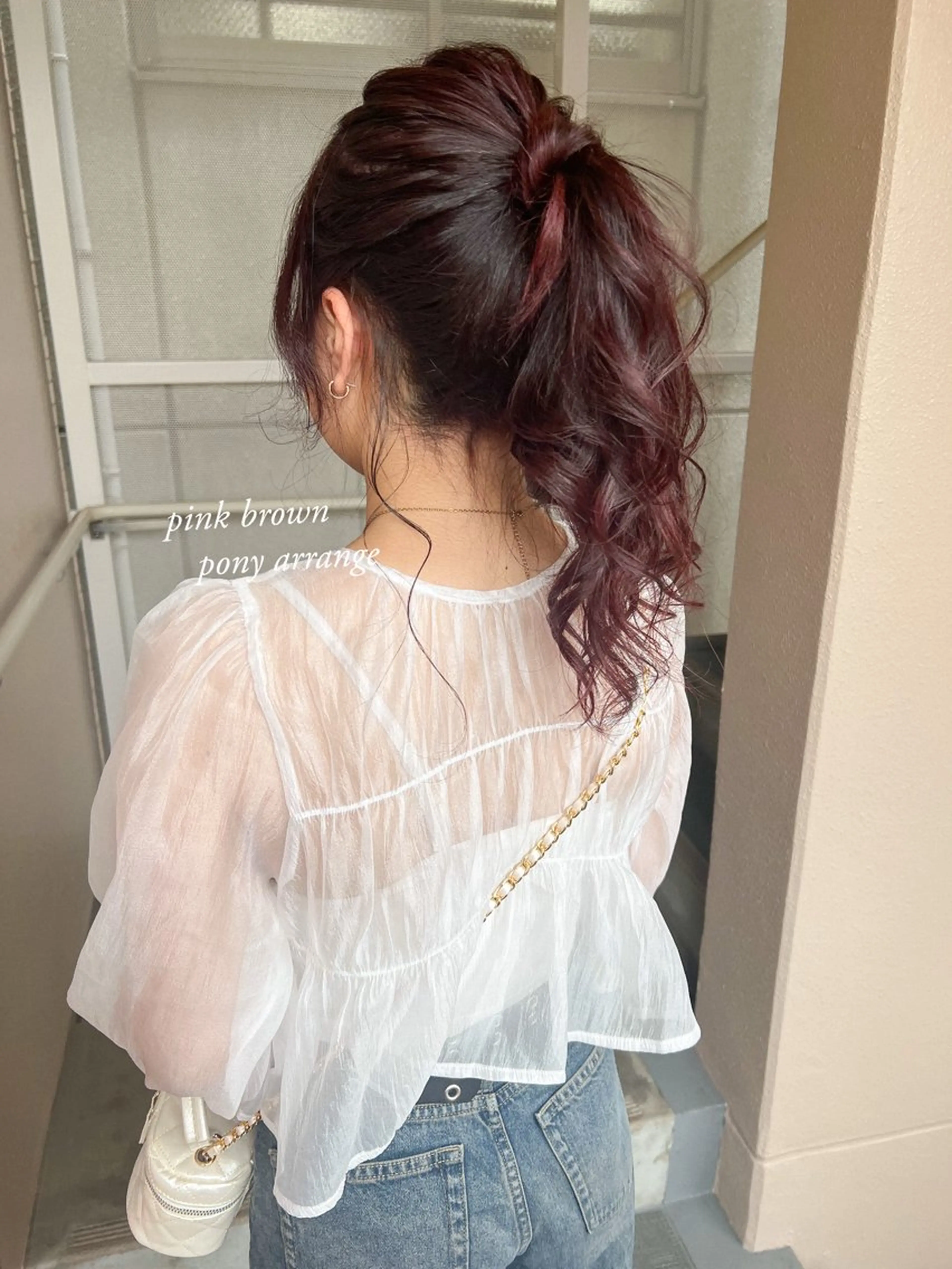 ロング カラー ヘアアレンジ ブリーチ ブラウンカラー ブリーチなしカラー ピンクカラー ピンクブラウン ヘアカラー トリートメント カラーパティシエ facce🌼ikoのヘアスタイル
