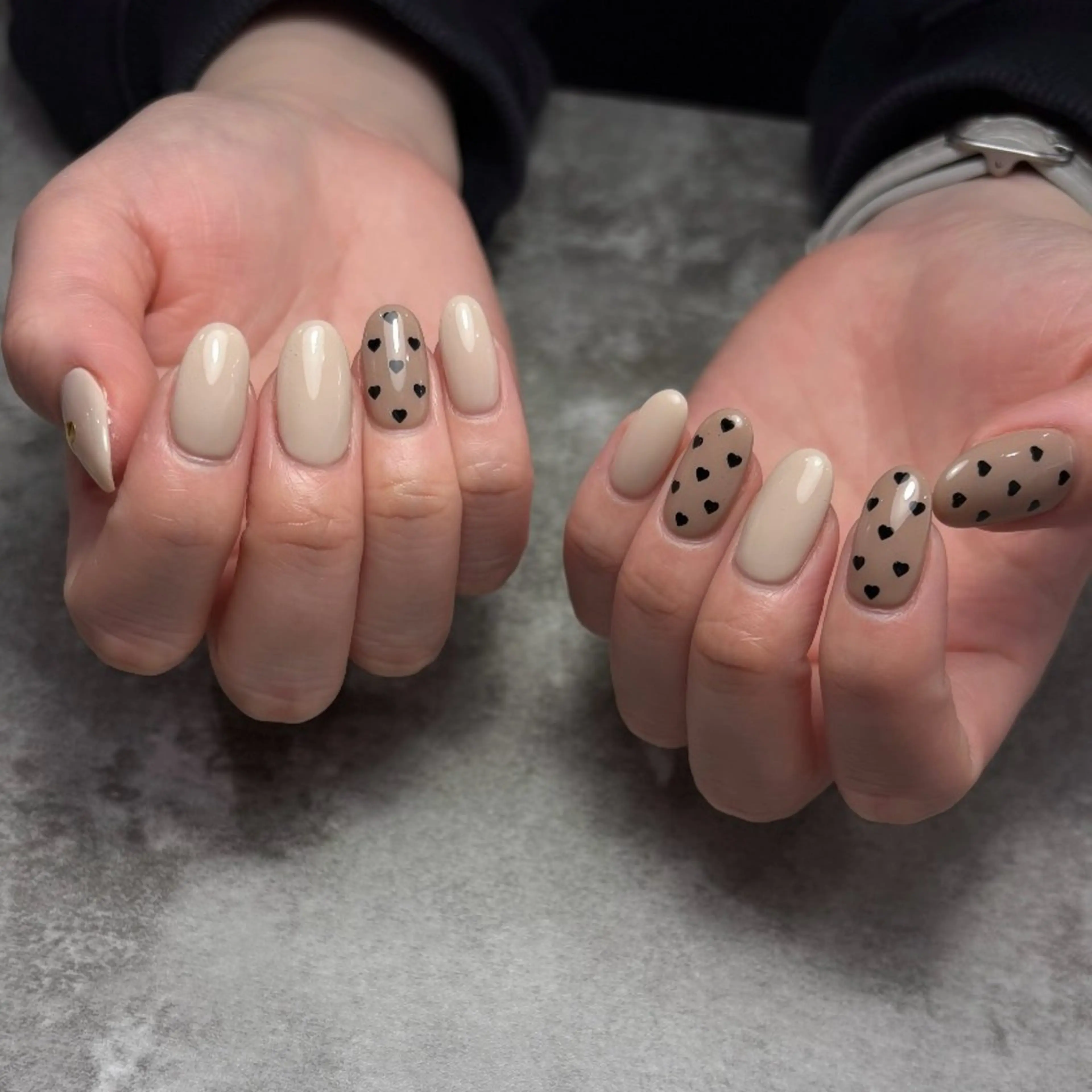 ネイル ホログラムネイル ハンドネイル Nailsalon Lebelのネイルデザイン