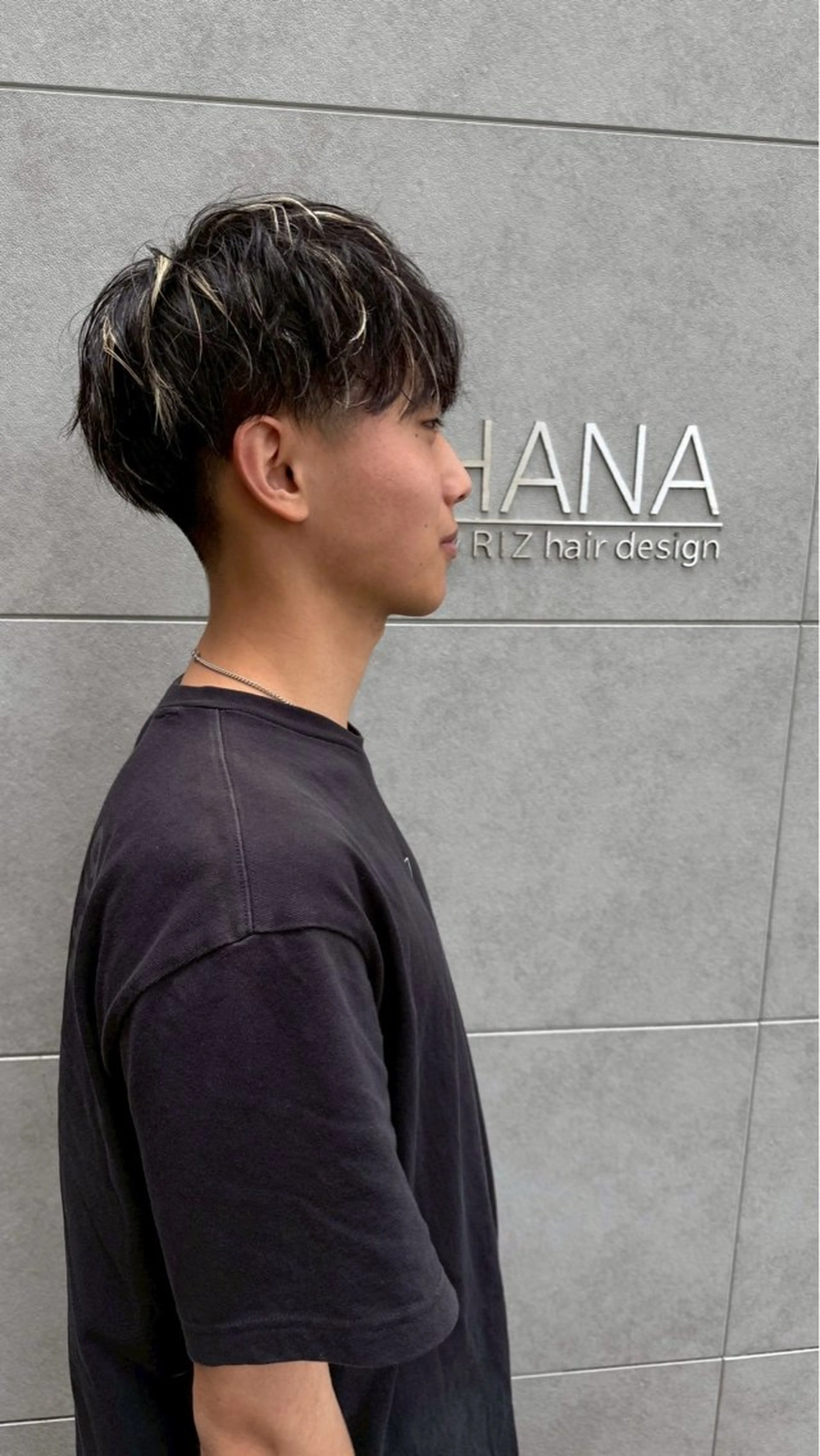 メンズ カット ヘアカラー HANA by RIZのヘアスタイル