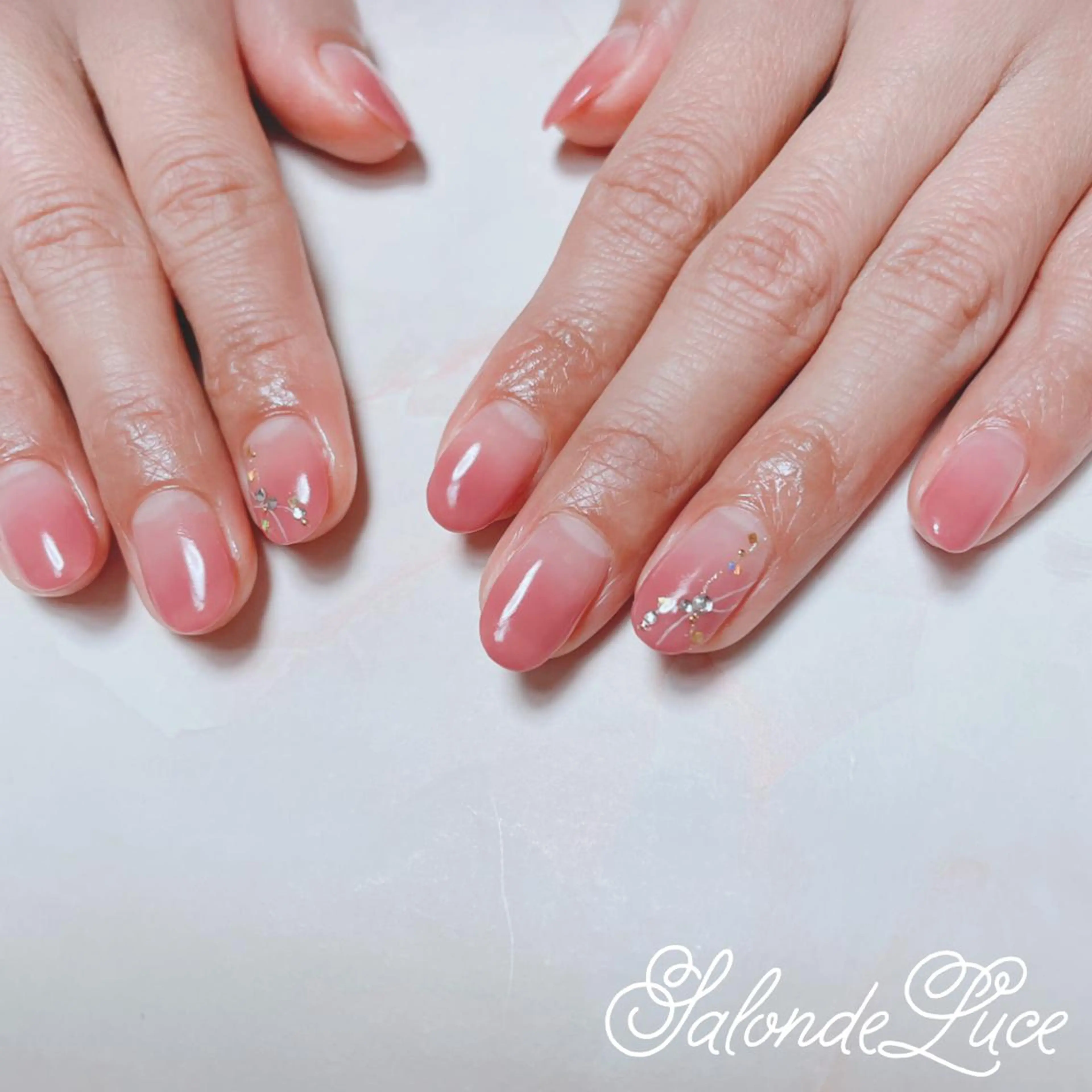 ネイル グラデーション Salon de Luceのネイルデザイン