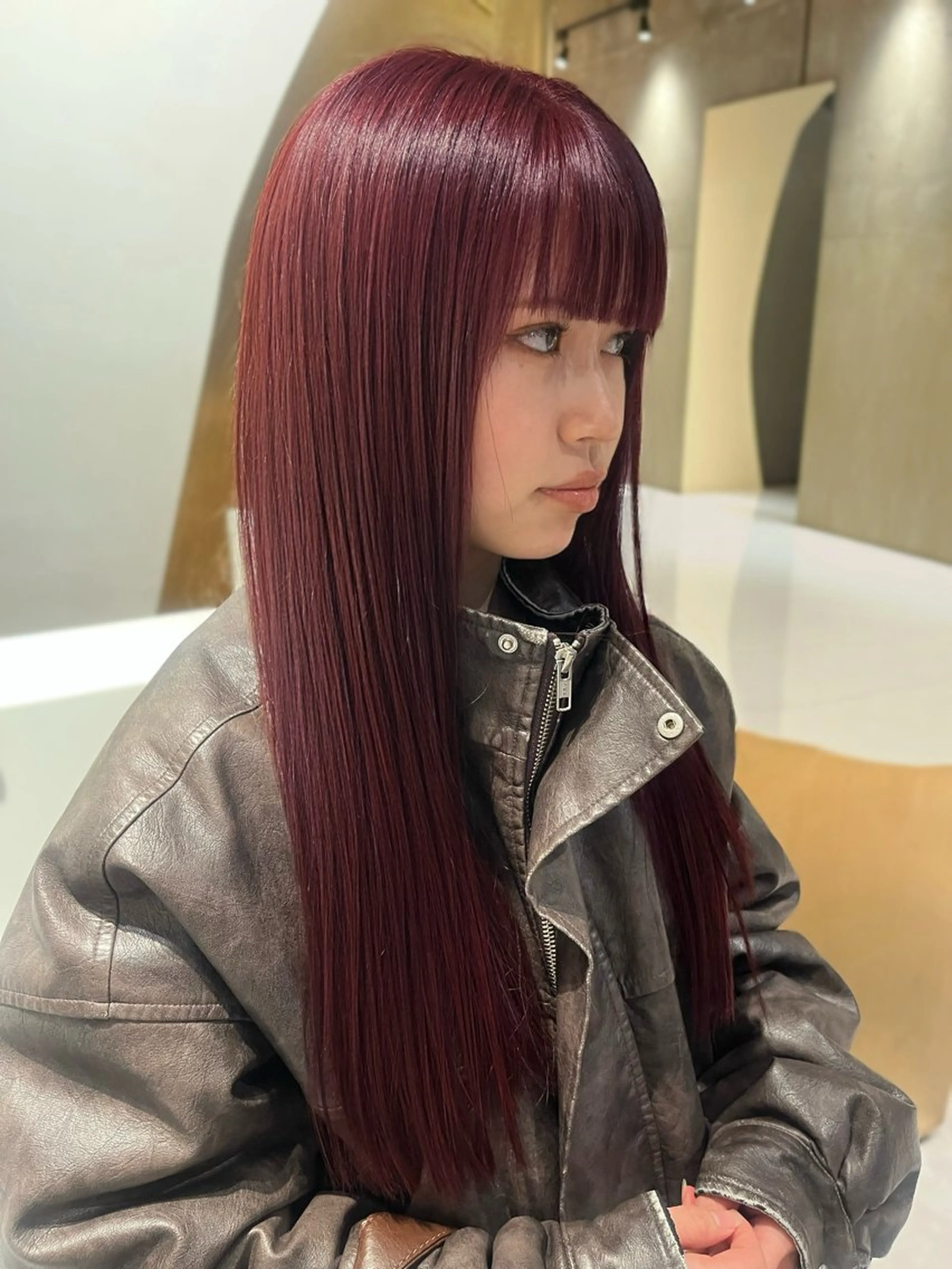 ロング カラー ブリーチ ヘアカラー yoke所属・haruka kobayashiのヘアスタイル