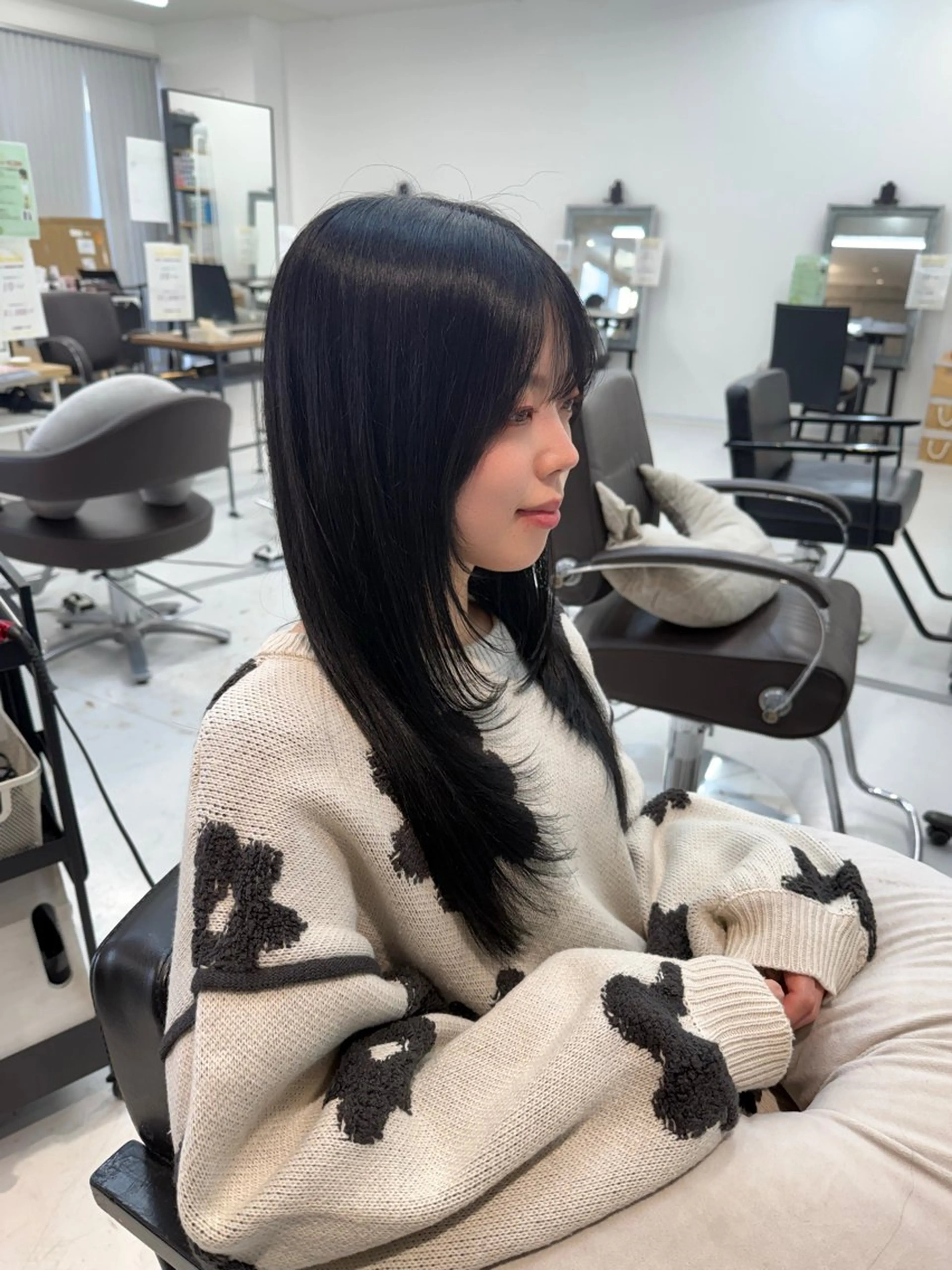 セミロング 山崎結菜 髪質改善💎のヘアスタイル