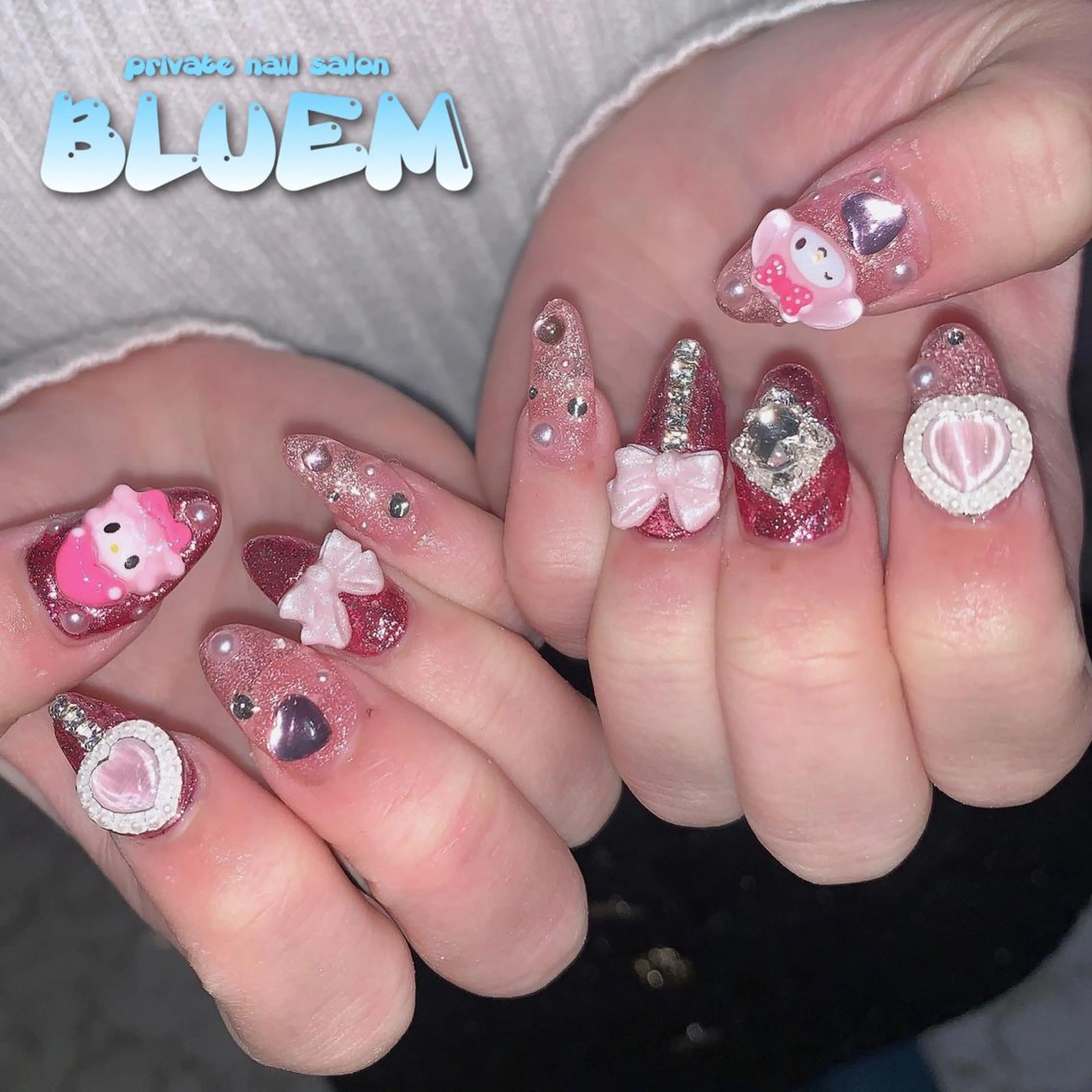 ネイル ハンドネイル BLUEM なな🐶のネイルデザイン