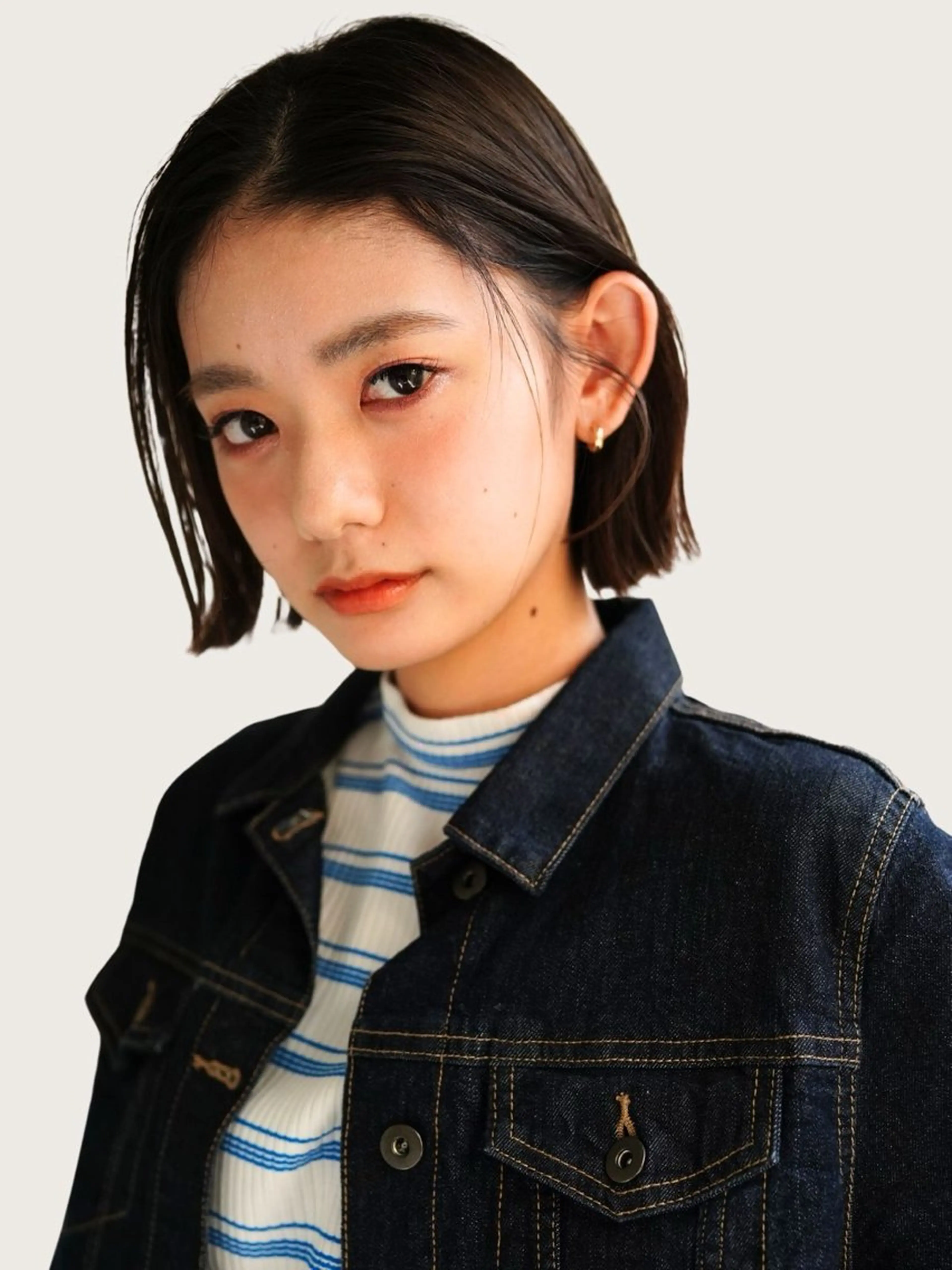 ショート カラー ナチュラルに目を惹く デザイン/KOHNOのヘアスタイル