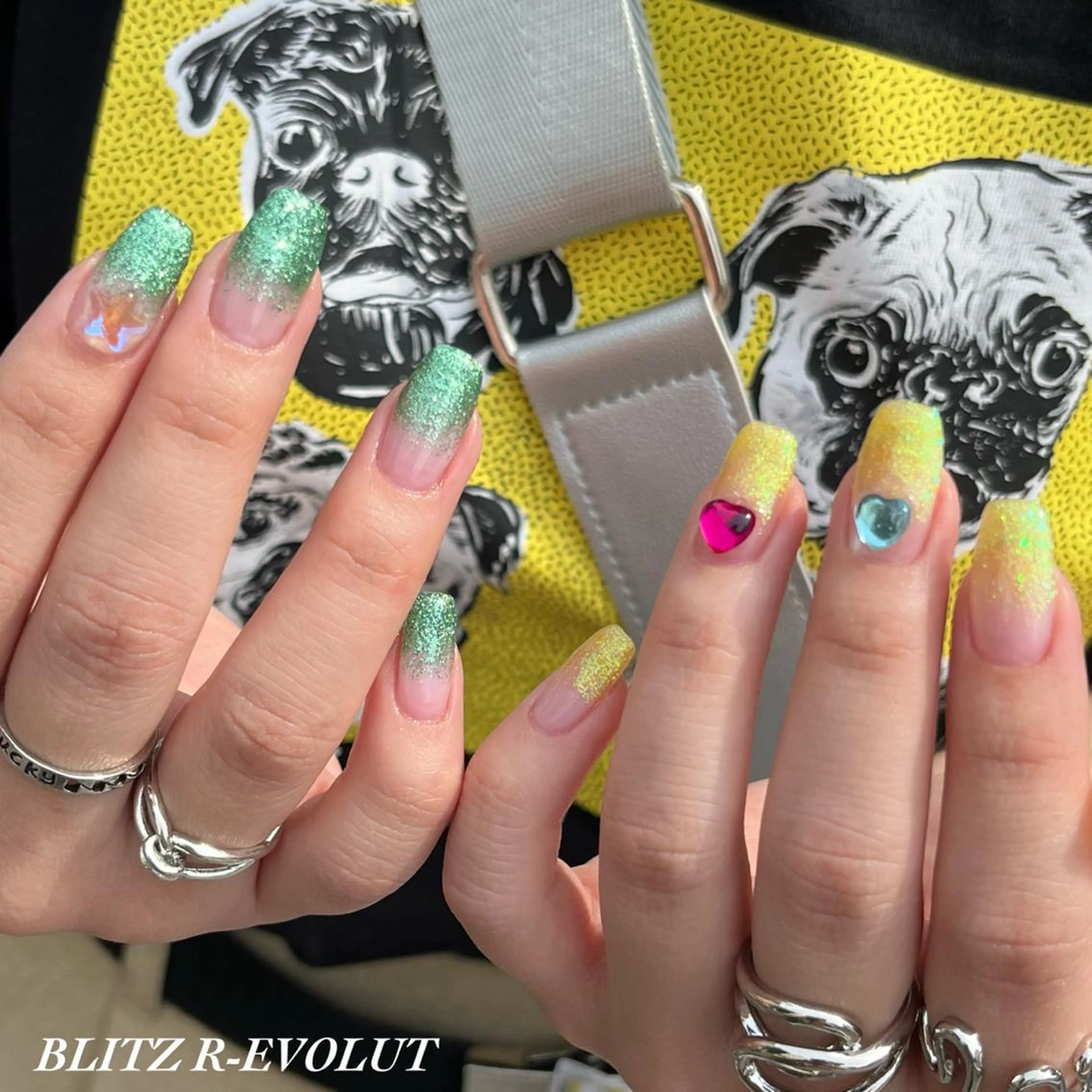 ネイル ☁️BLITZ 🎀笠原雪音🎀のネイルデザイン