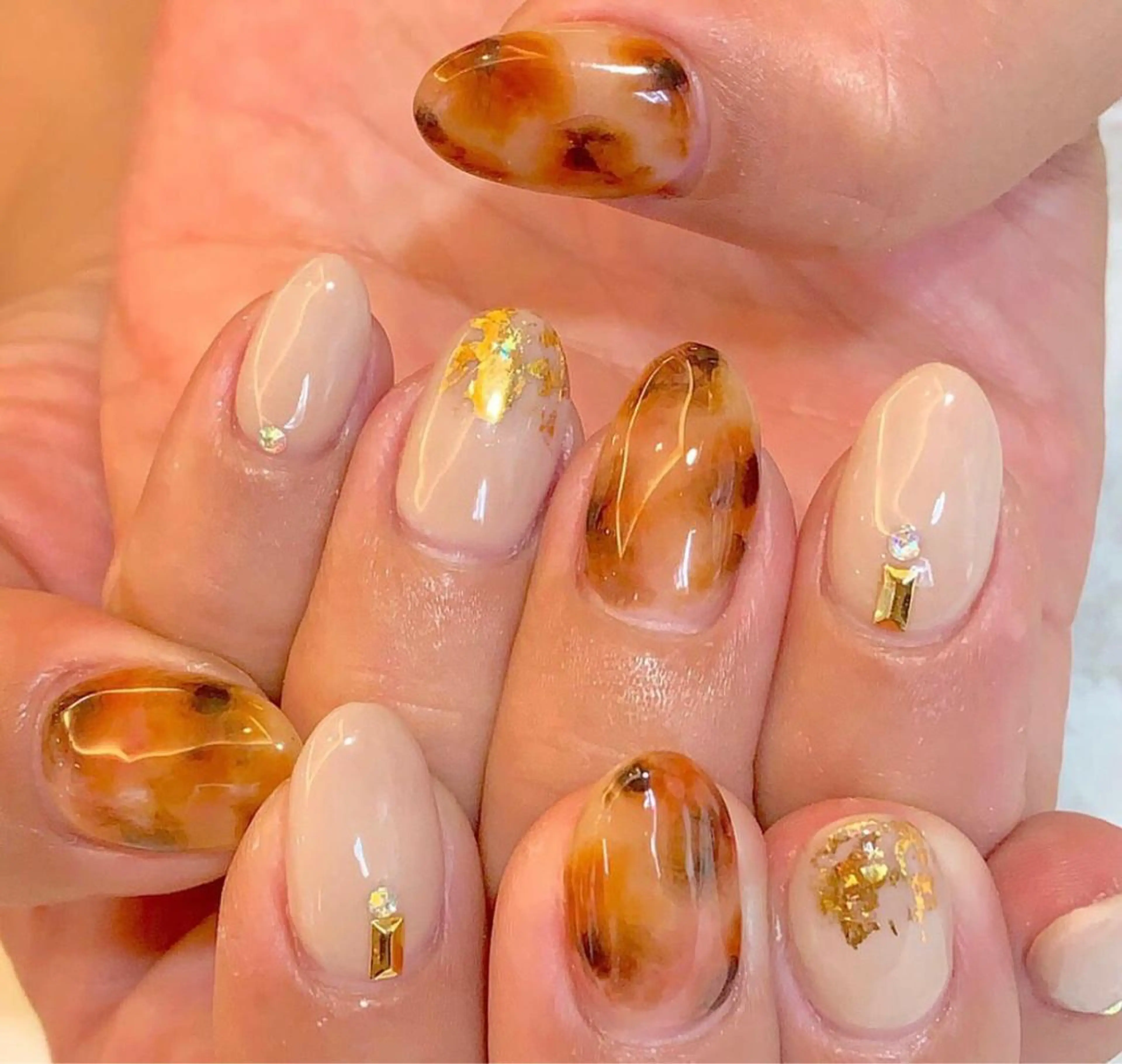 ネイル ハンドネイル VIVIAN リサのネイルデザイン