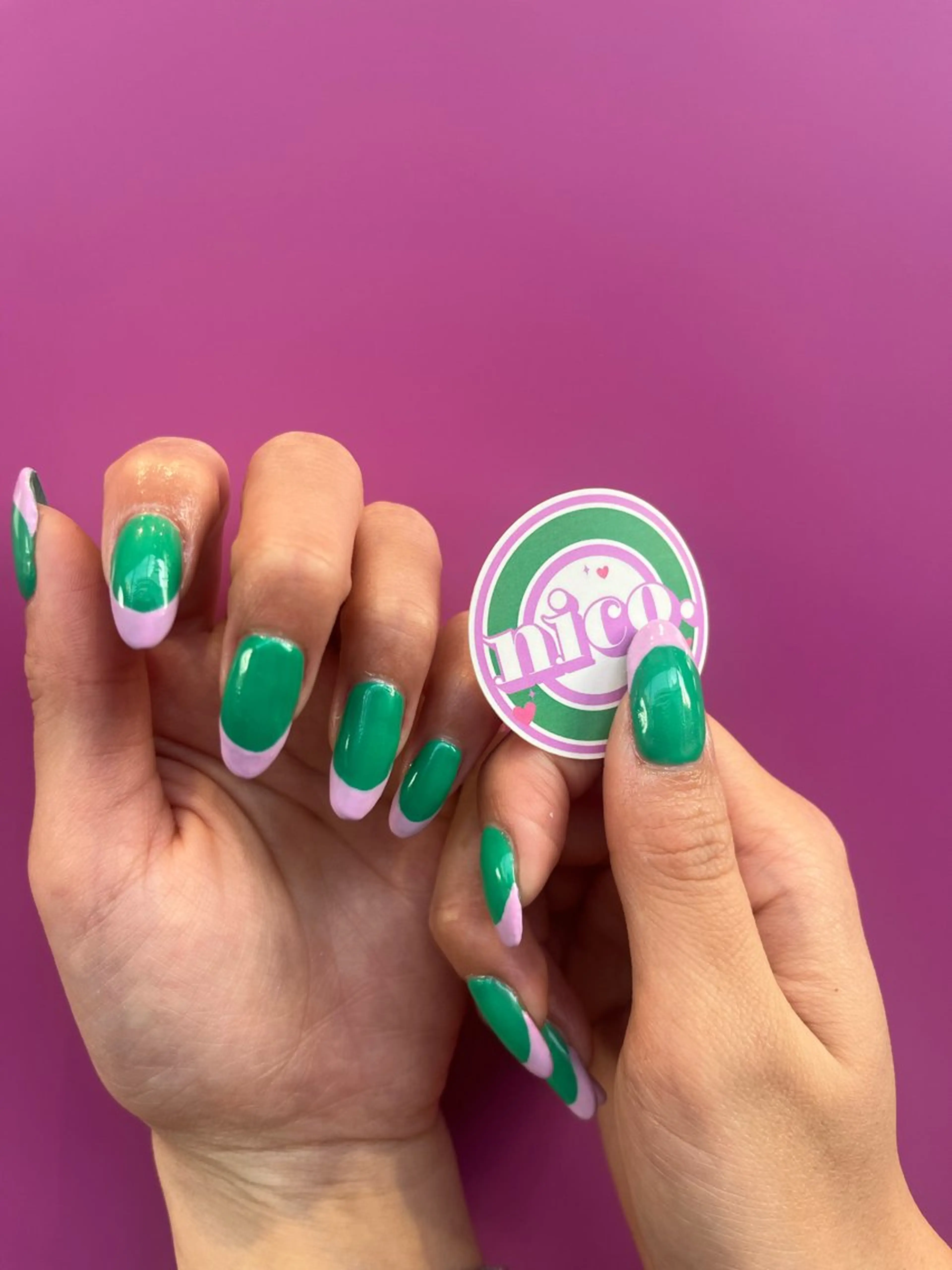 french nail👗//フレンチネイル⚠️オフ代1本につき110円いただきます🙇🏼‍♀️➕指名料550円の写真